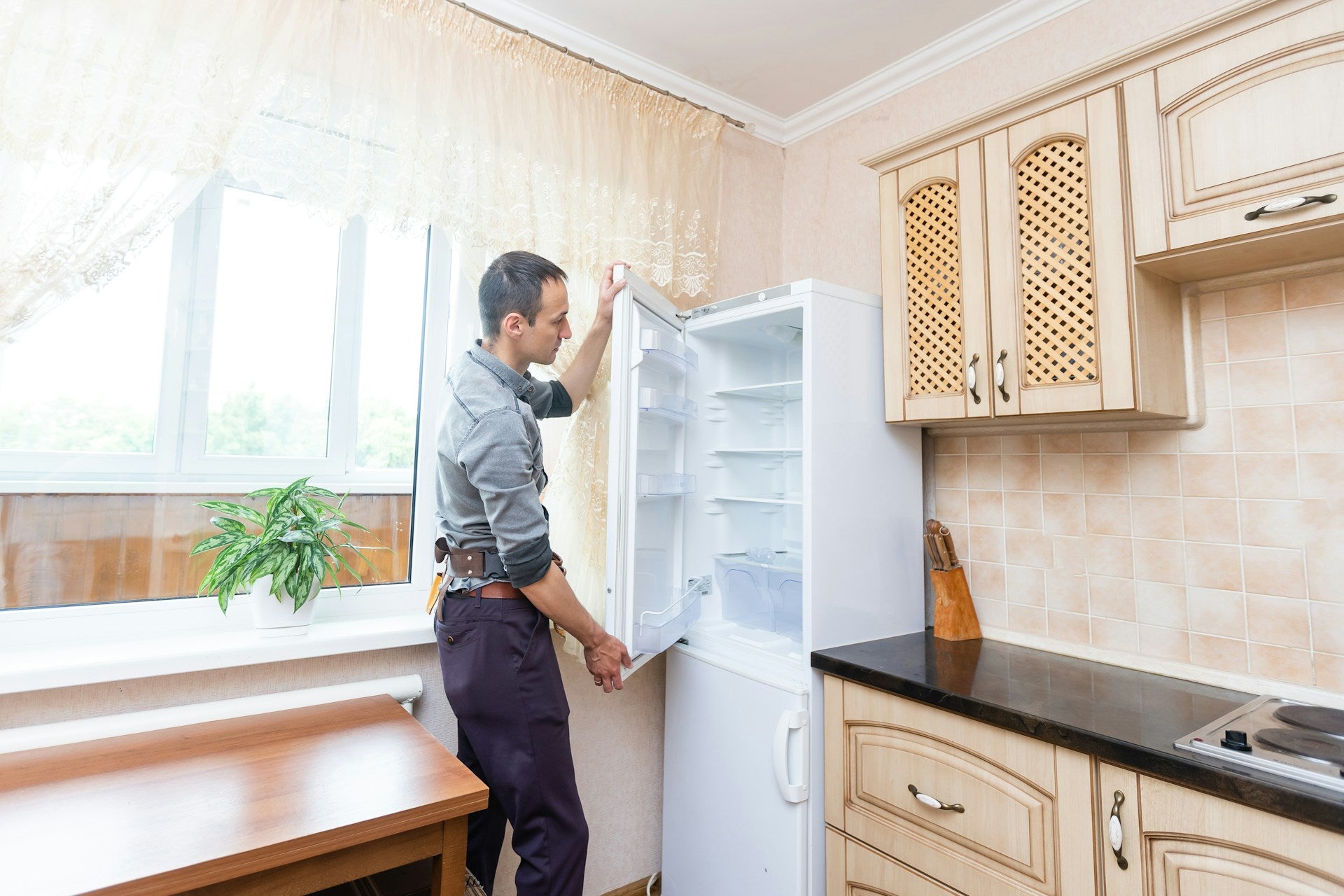 Discovering The Amp Usage Of Refrigerators | Fridge.com