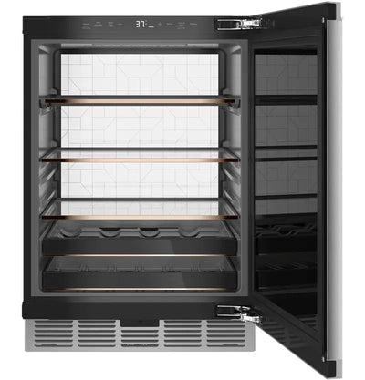 126 Can 24" Undercounter Beverage Refrigerator | Fridge.com