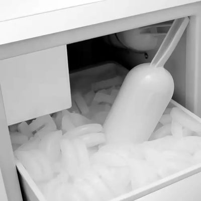 15 In. Wide 20 Lbs. Built-In Ice Maker in Stainless Steel and Black with Upto 25 Lbs. Daily Ice Production | Fridge.com