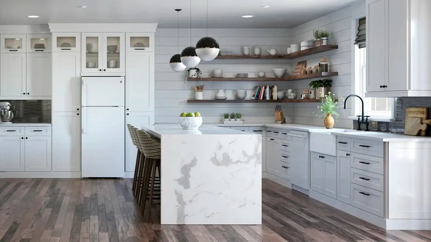 28" Energy Star Top Freezer 17.5 Cu. Ft. Refrigerator with Ice Maker | Fridge.com