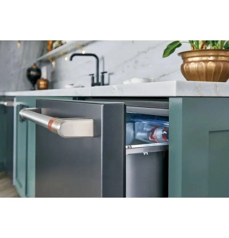 5.7 Cu. Ft. Undercounter Mini Fridge | Fridge.com