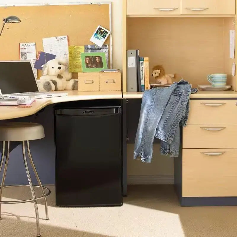 Designer 2.6 Cu. Ft. Mini Fridge in Black without Freezer | Fridge.com