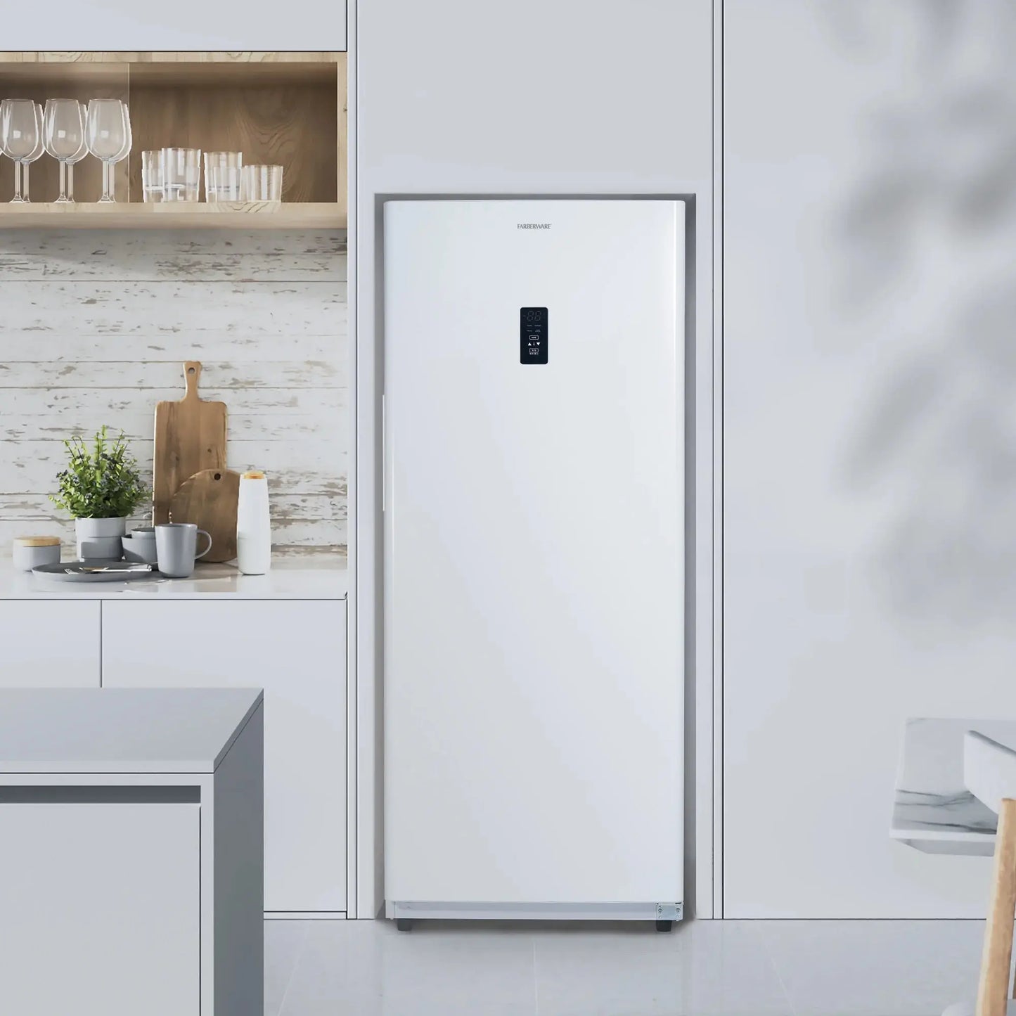 Farberware 14 Cu.Ft. Upright Freezer | Fridge.com