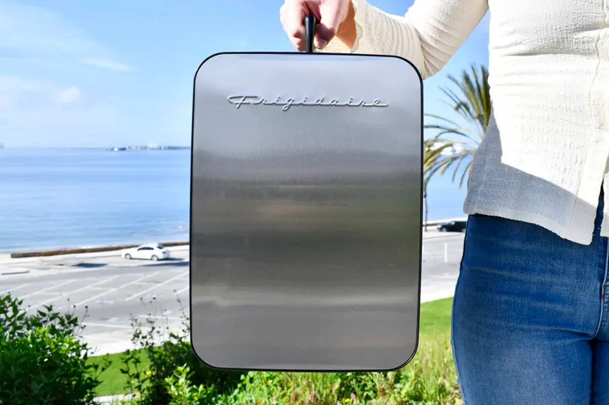 Retro Mini Fridge Cooler, Holds up to 10L or 15 Cans, Portable Fridge for Car, Office, Bedroom | Fridge.com