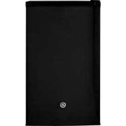 4.4 cu. ft. Freestanding Mini Fridge With Freezer | Fridge.com