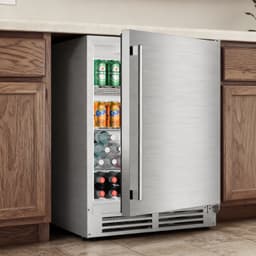 Coolake - 24″ 5.3 cu.ft Outdoor Refrigerator For Patio, 180 Cans Built-In Or Freestanding Under Counter Beverage Cooler - Stainless Steel | Fridge.com