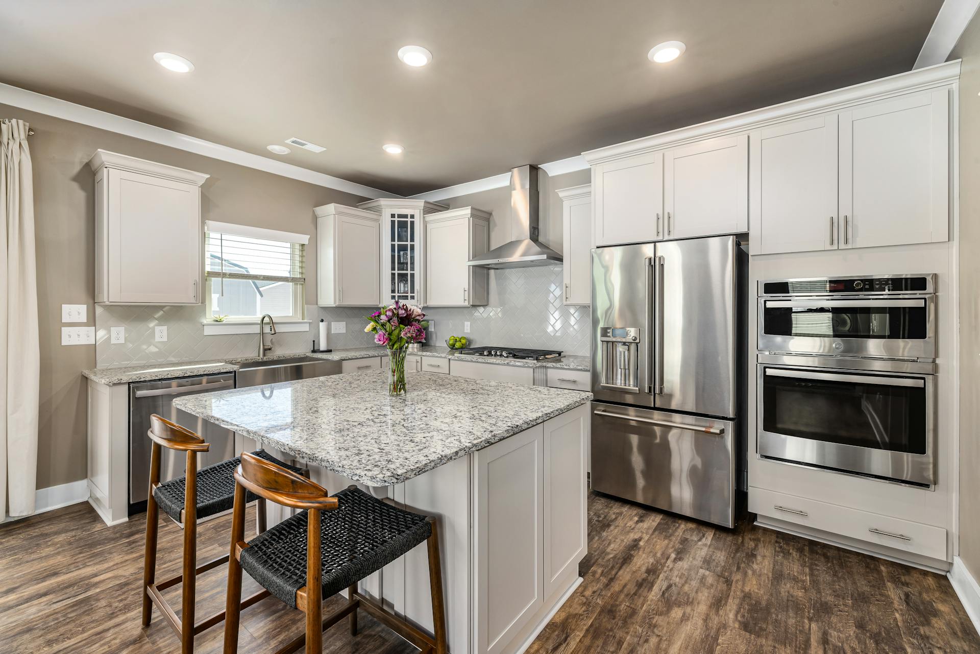 22.2 Cu Ft French Door Counter Depth Refrigerator | Fridge.com