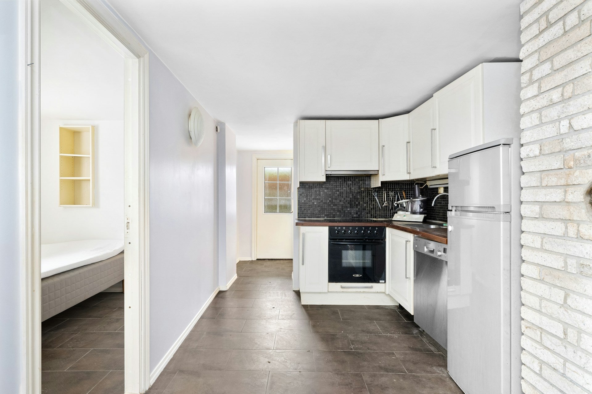 Apartment Size Refrigerator Vs. Mini Fridge | Fridge.com