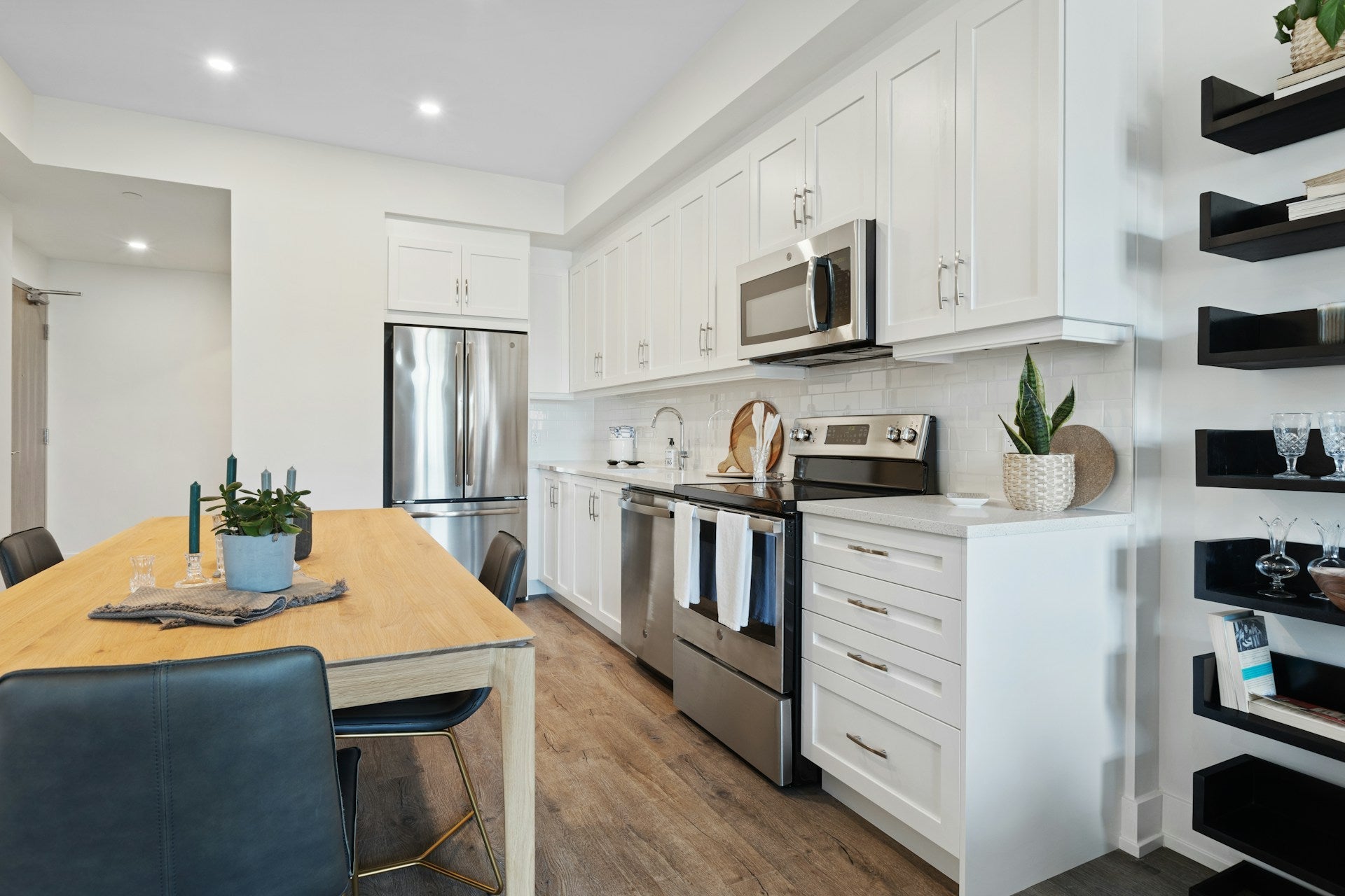 Best Apartment Size Refrigerator For Memorial Day | Fridge.com