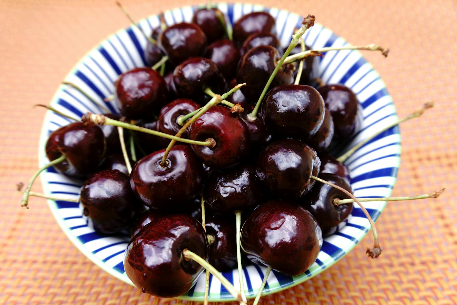 Best Fridge For National Cherries Jubilee Day | Fridge.com