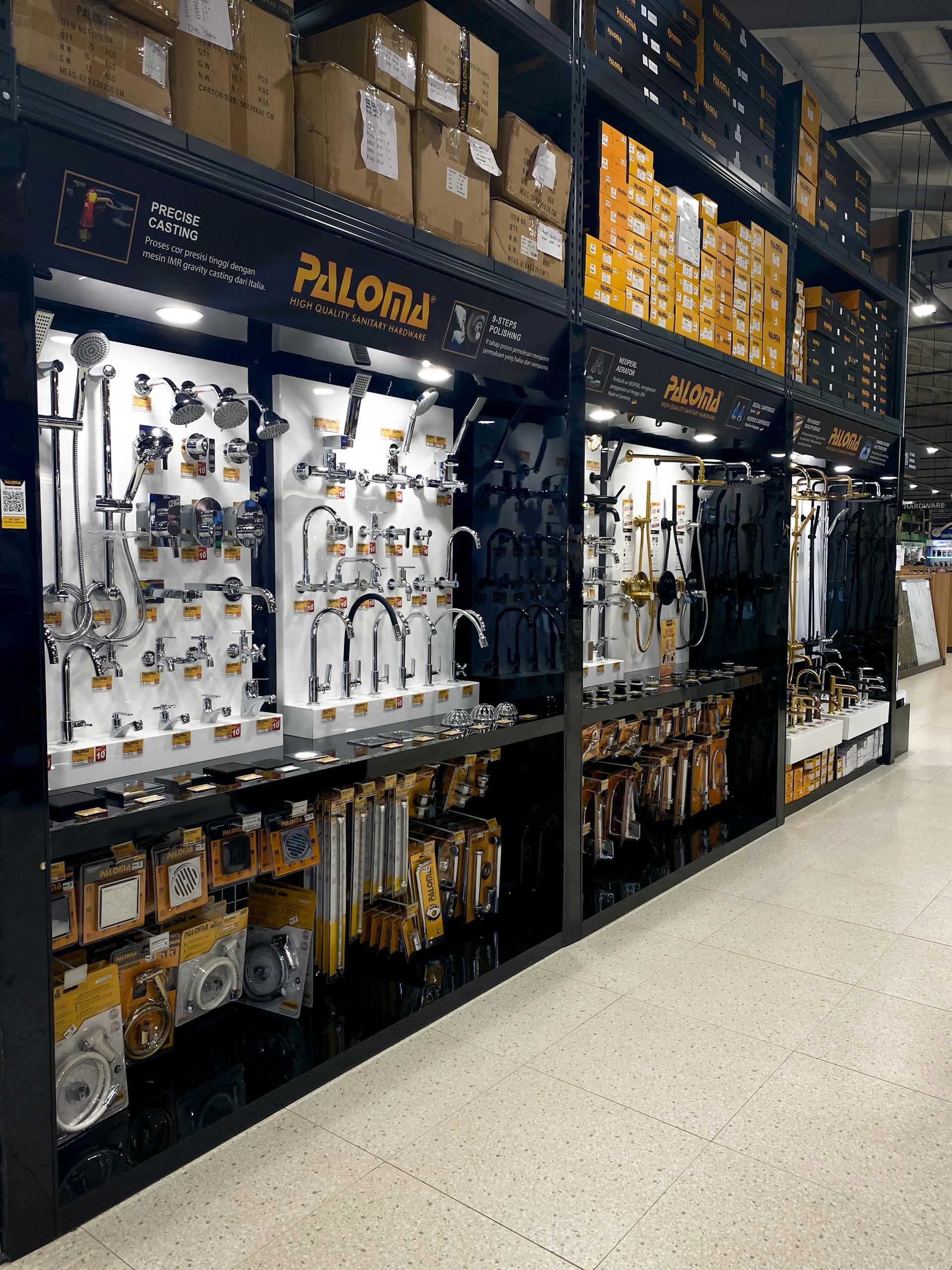 Best Refrigerators For Hardware Stores | Fridge.com