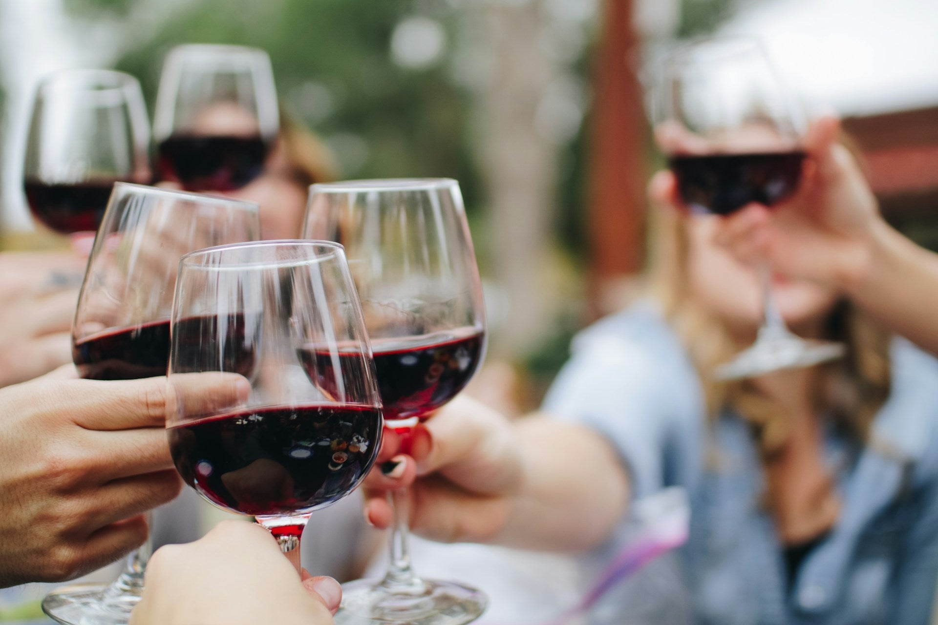 Bottom Freezer Refrigerator Vs. Built In Wine Cooler | Fridge.com