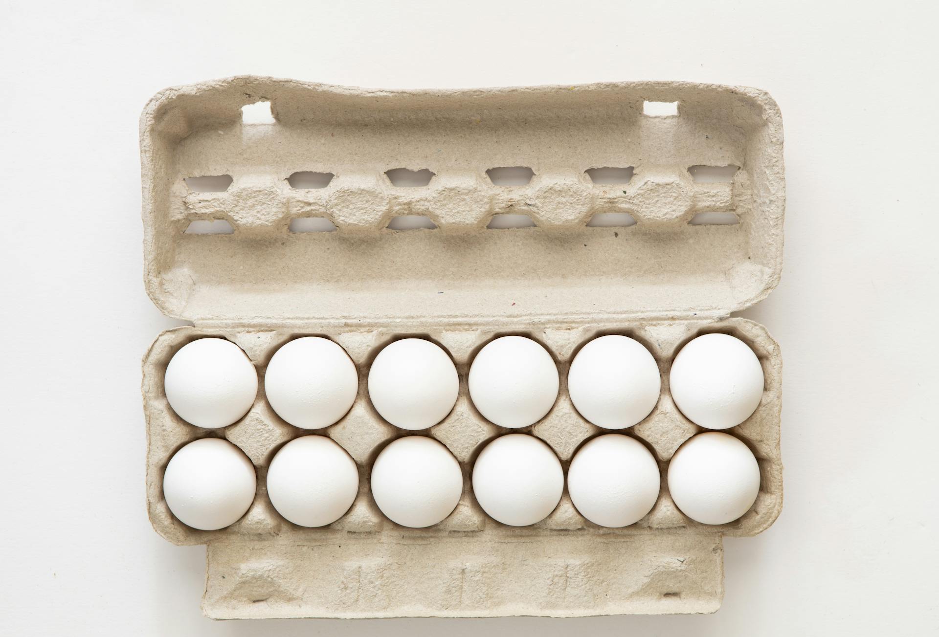 Cracking The Code: Discover How Long Eggs Stay Fresh In Your Fridge | Fridge.com