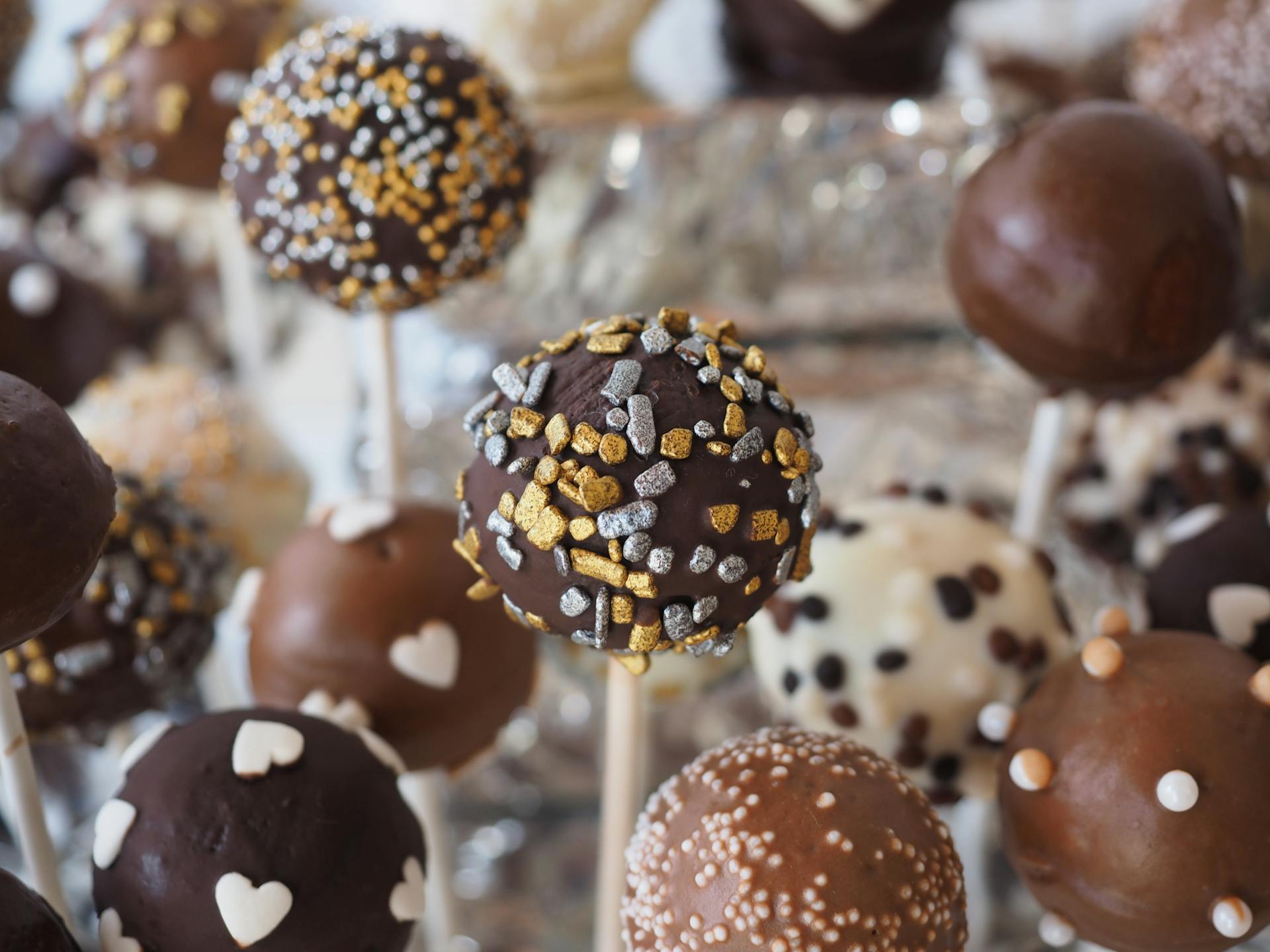 Do Cake Pops Need To Be Refrigerated | Fridge.com