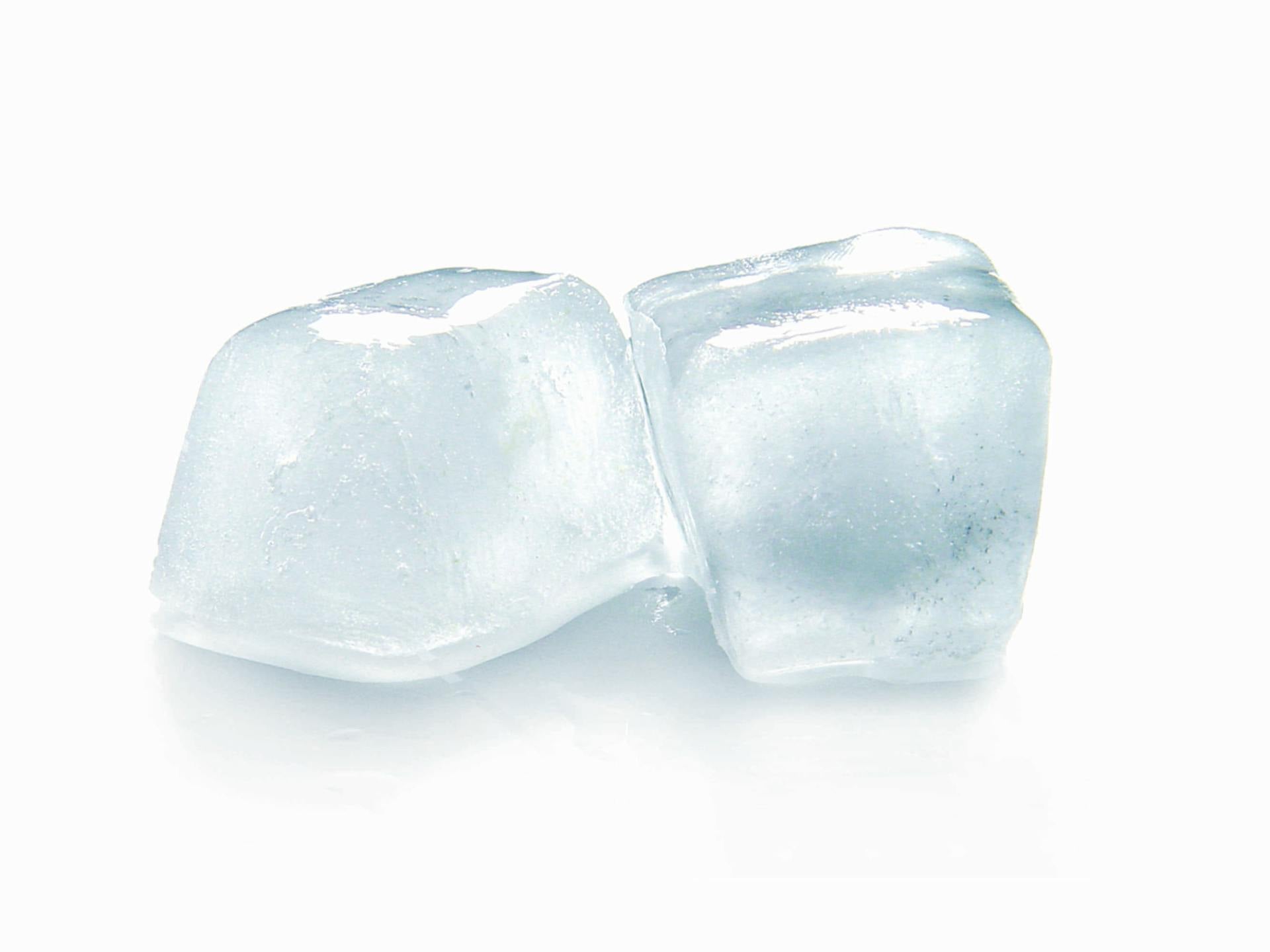 Does Putting Ice Behind A Fridge Fan Work? | Fridge.com