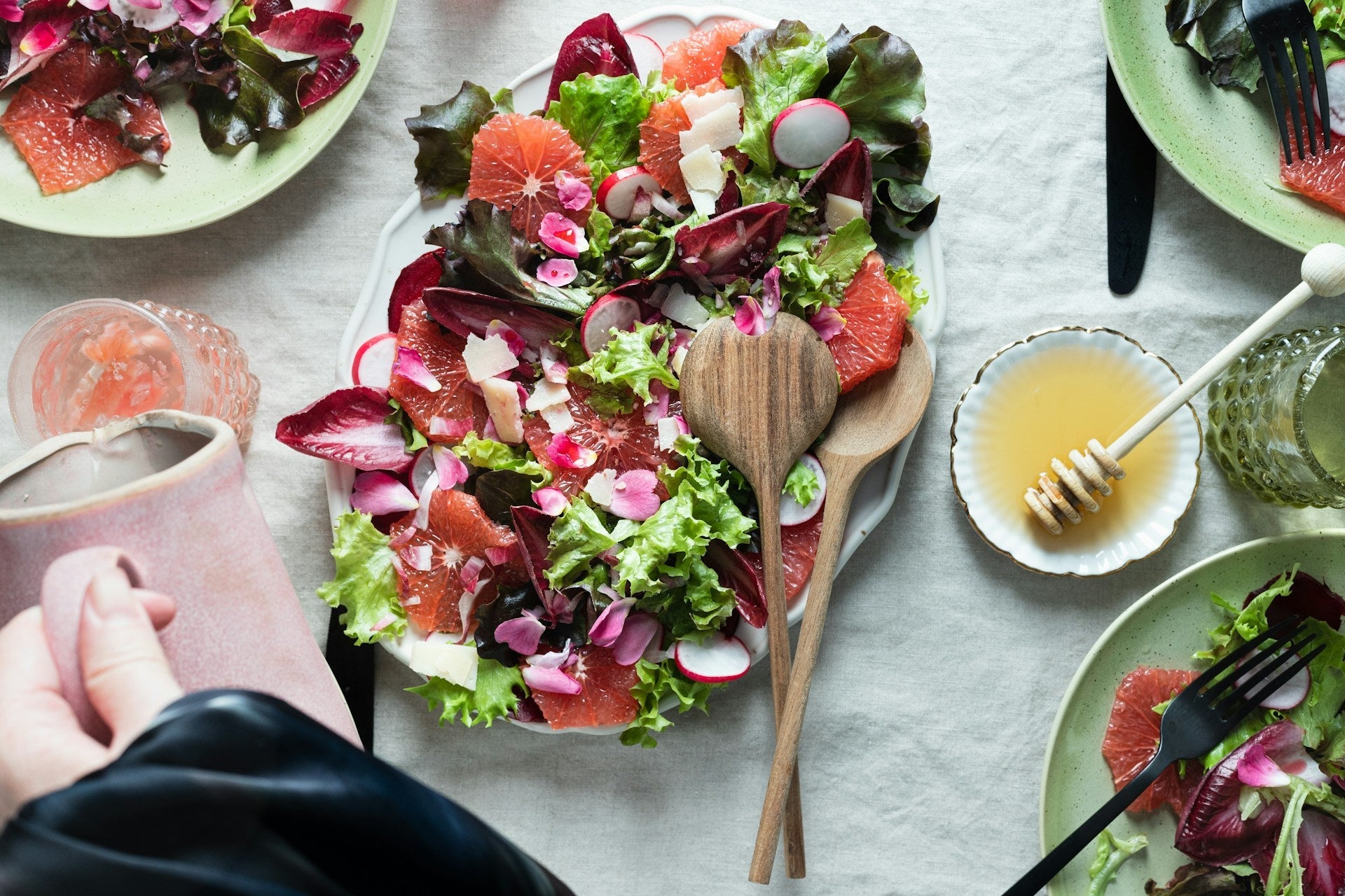 How Long Can Bottled Salad Dressing Last In The Fridge? | Fridge.com