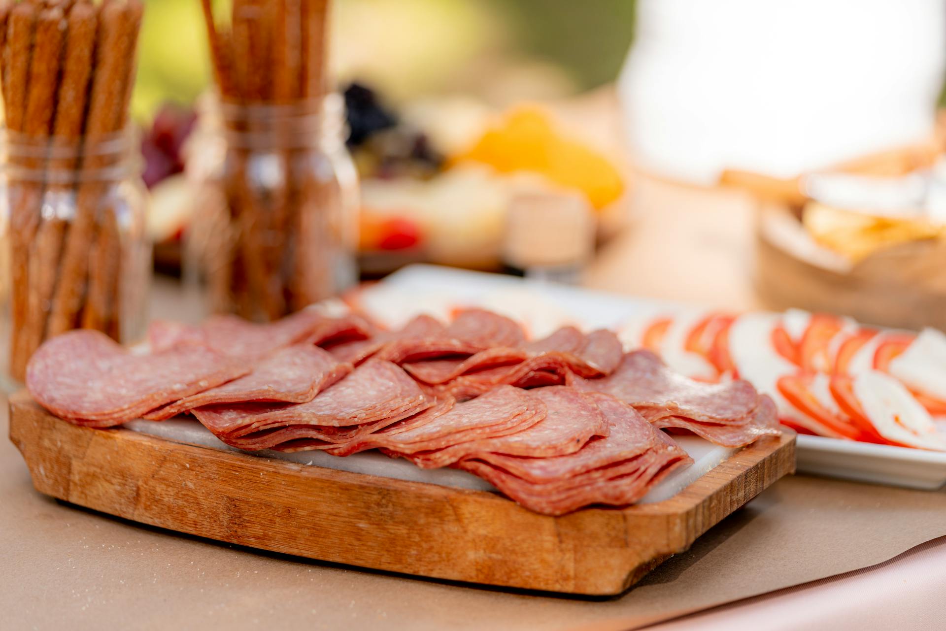 How Long Can I Keep Deli Meat In The Fridge? | Fridge.com