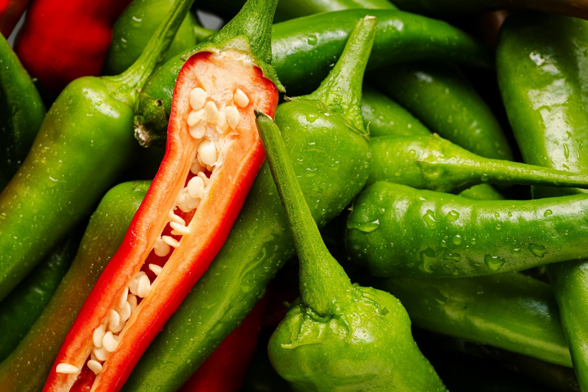 How Long Do Chili Peppers Last In The Fridge? | Fridge.com
