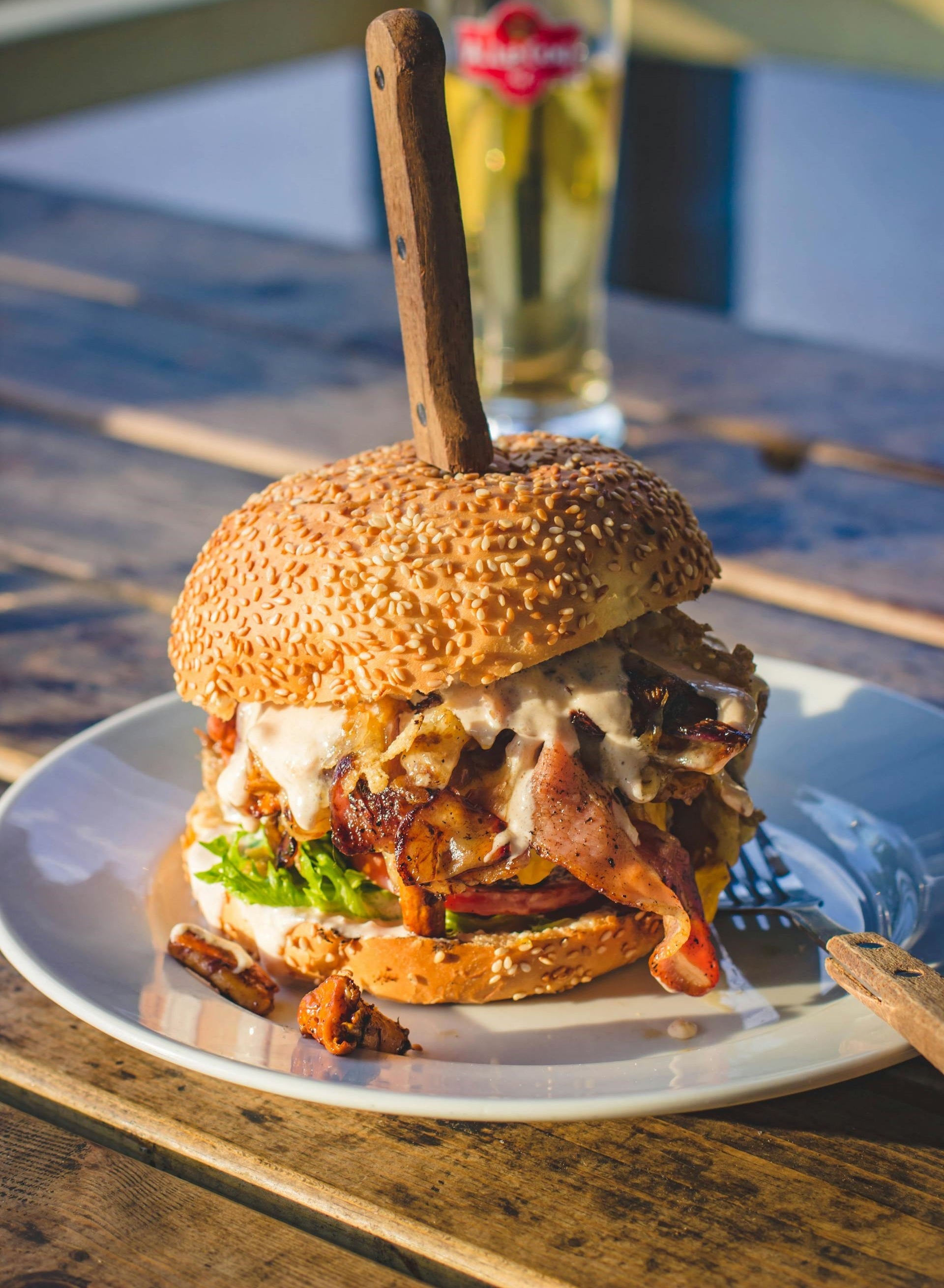How Long Does A Cooked Burger Last In The Fridge? | Fridge.com