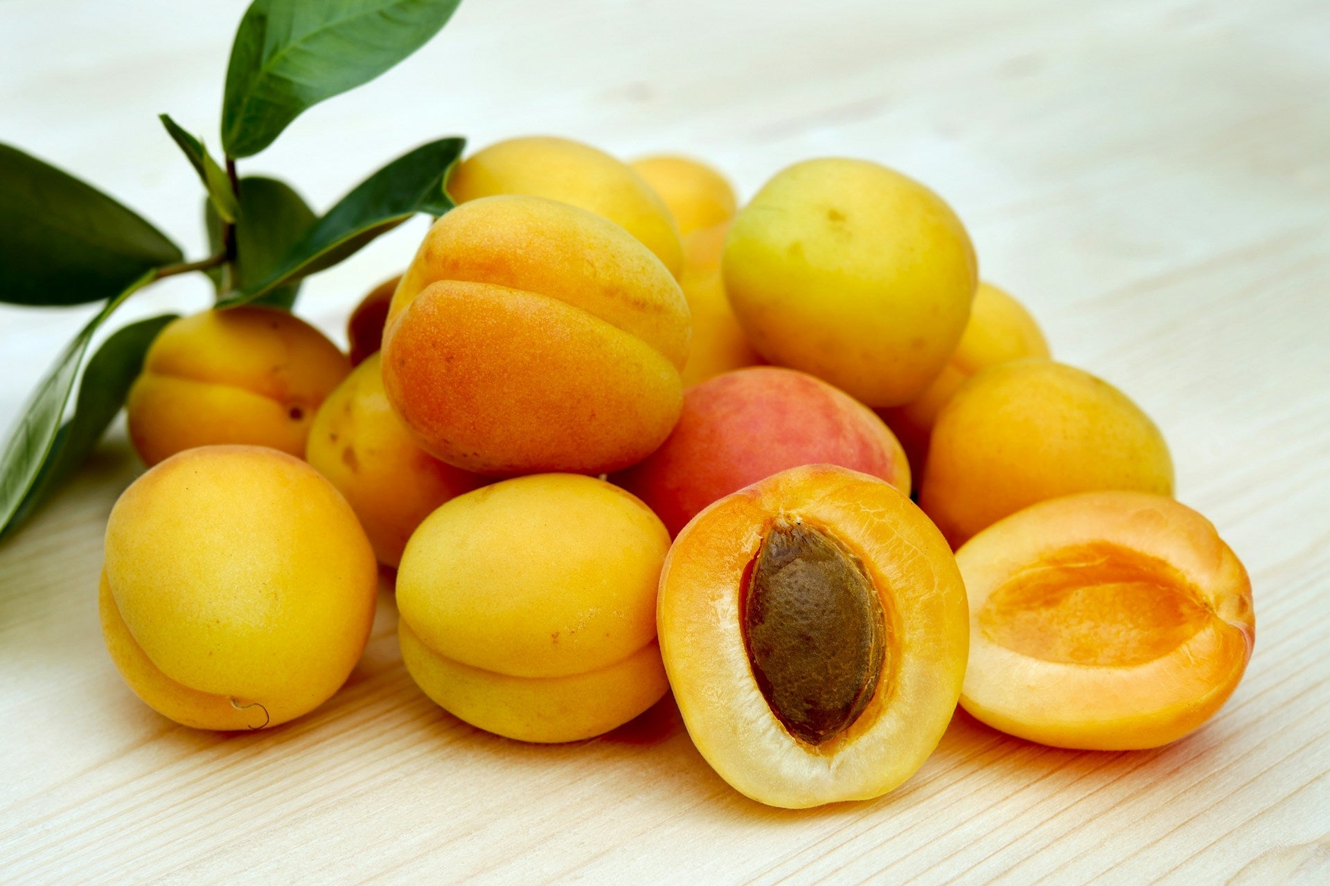 How Long Does Apricot Juice Last In The Fridge? | Fridge.com