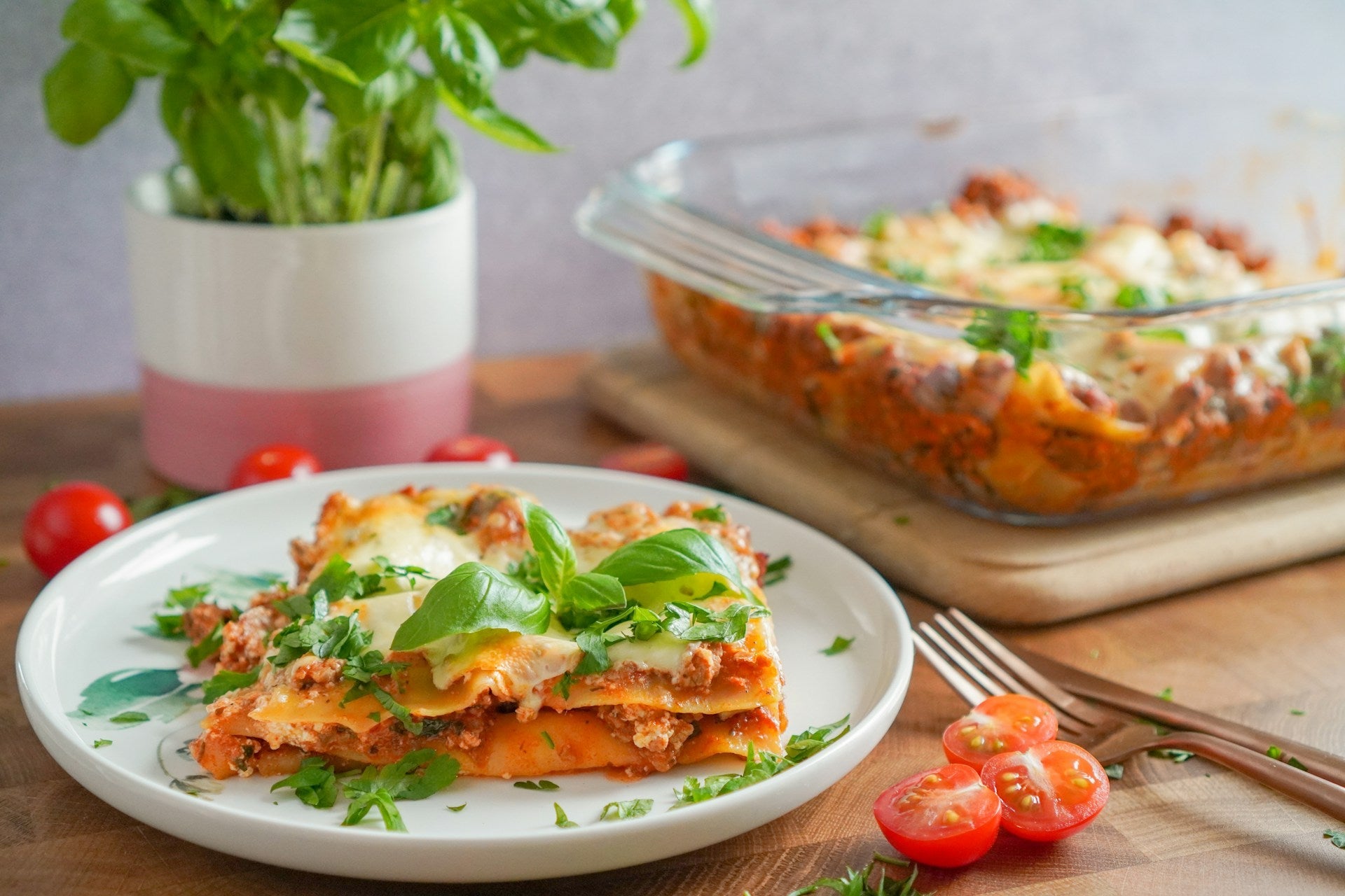 How Long Does Lasagna Last In The Fridge? | Fridge.com