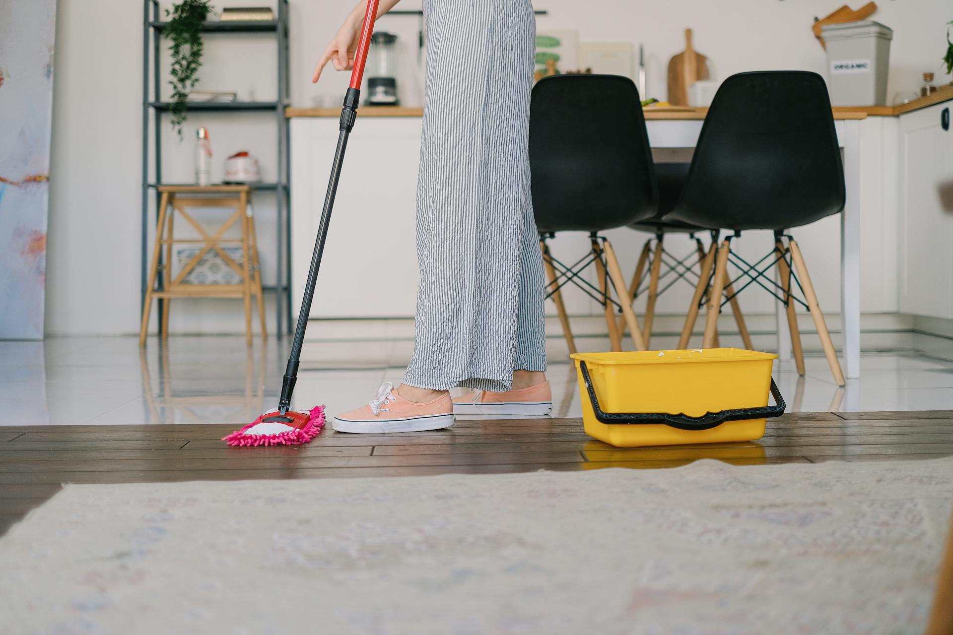 How To Clean Under Your Refrigerator Easily | Fridge.com