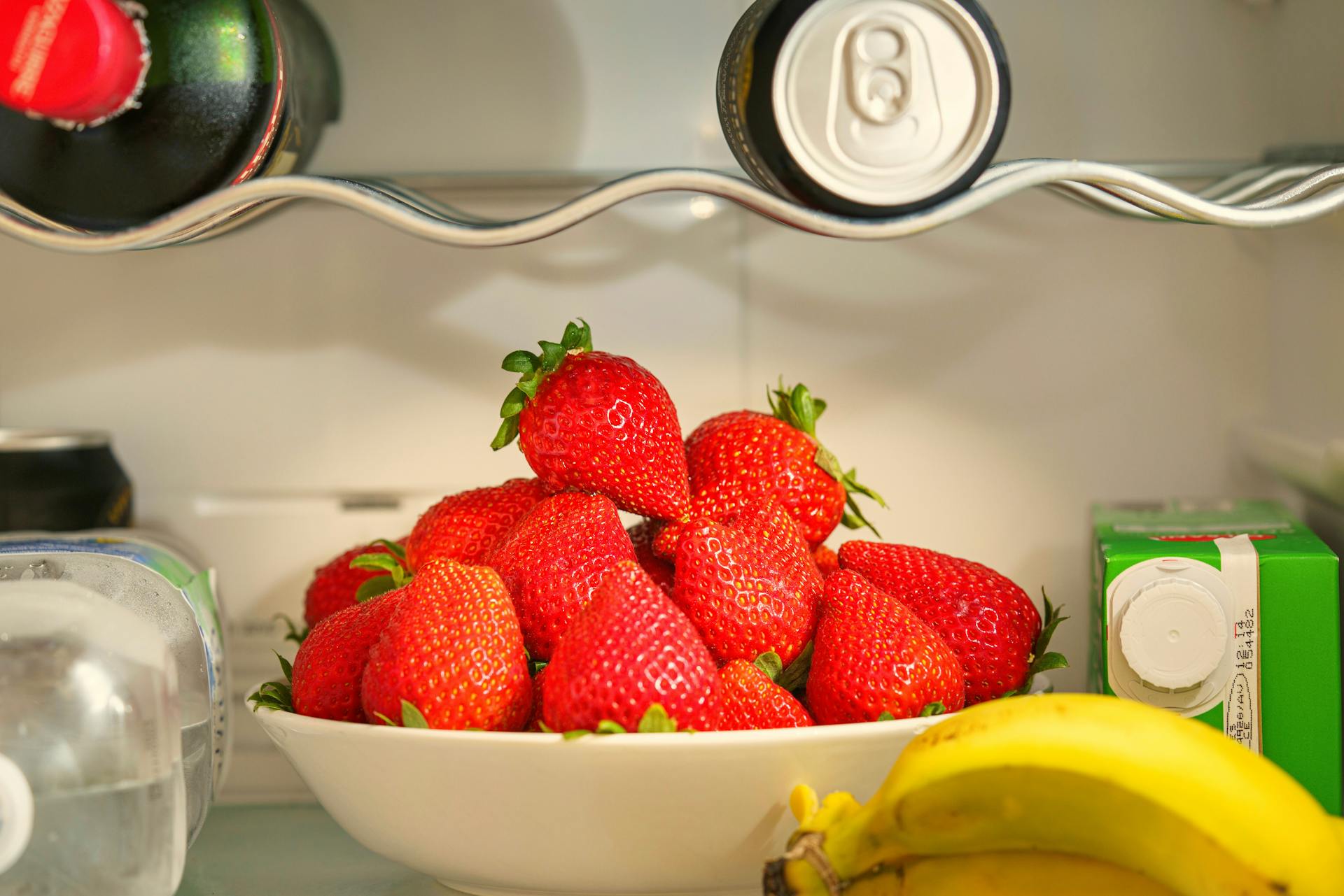 How To Freeze Strawberries To Make Jam Later | Fridge.com