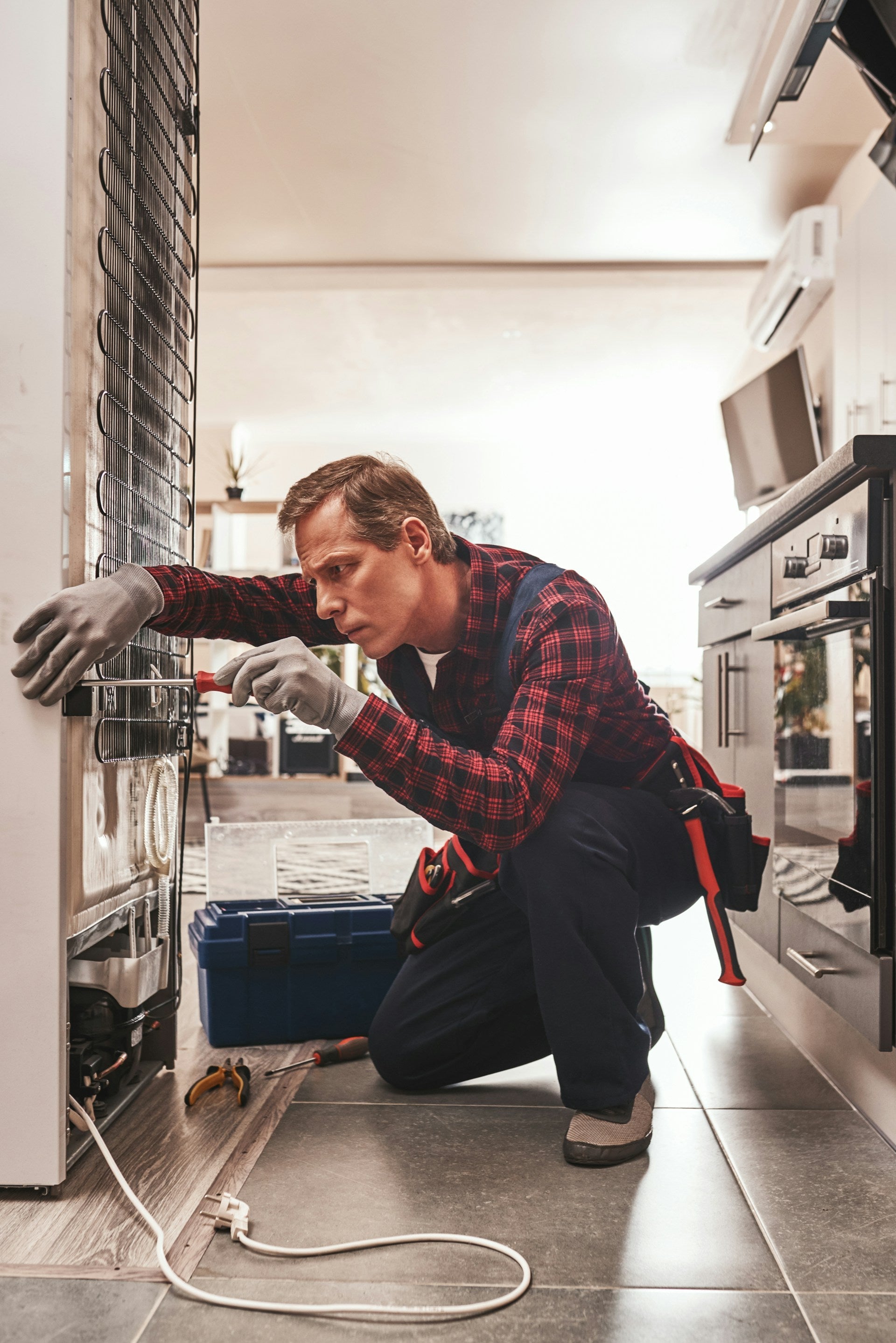 How To Prevent Fridge Pipes From Freezing | Fridge.com