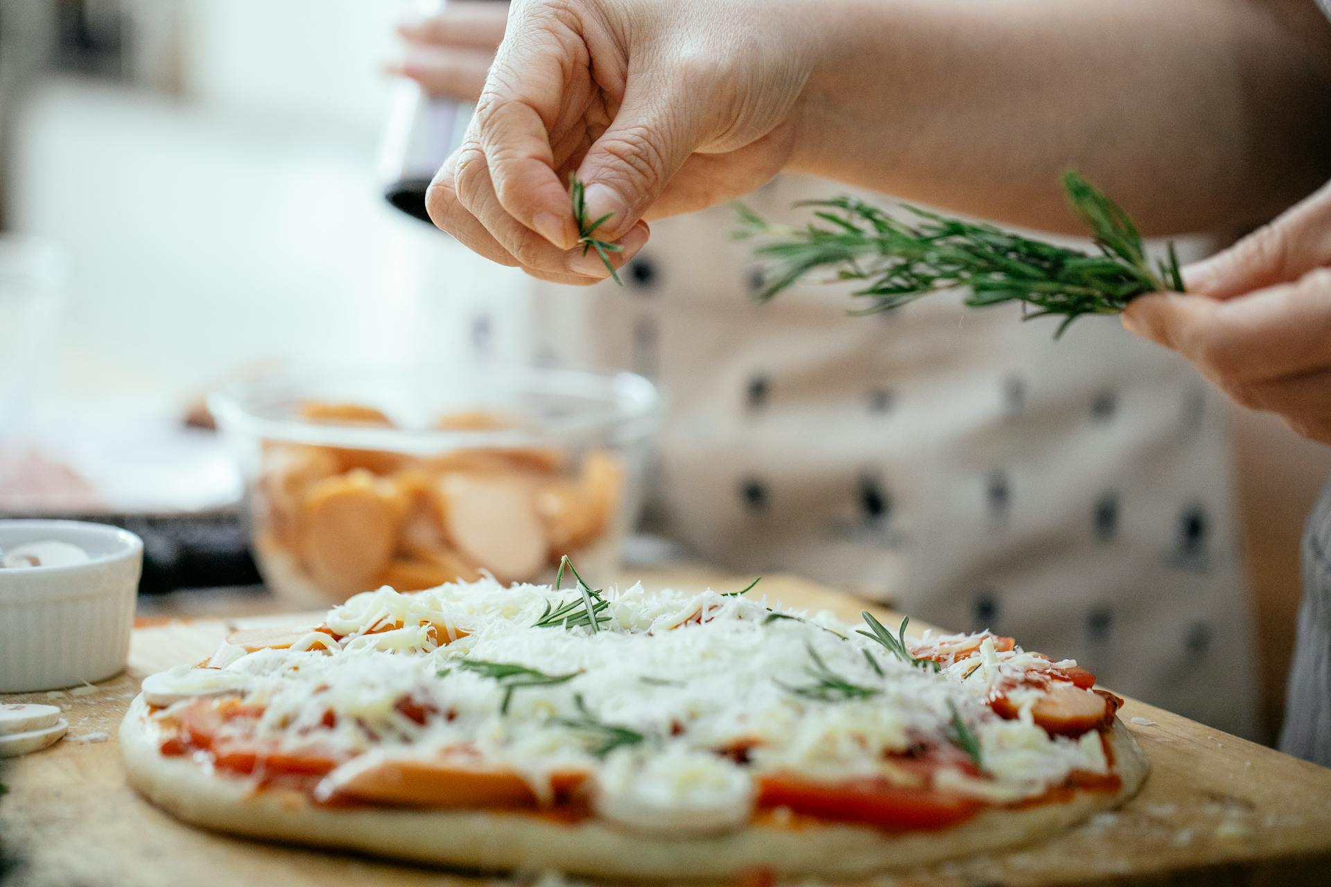 How To Store Rosemary In The Fridge | Fridge.com