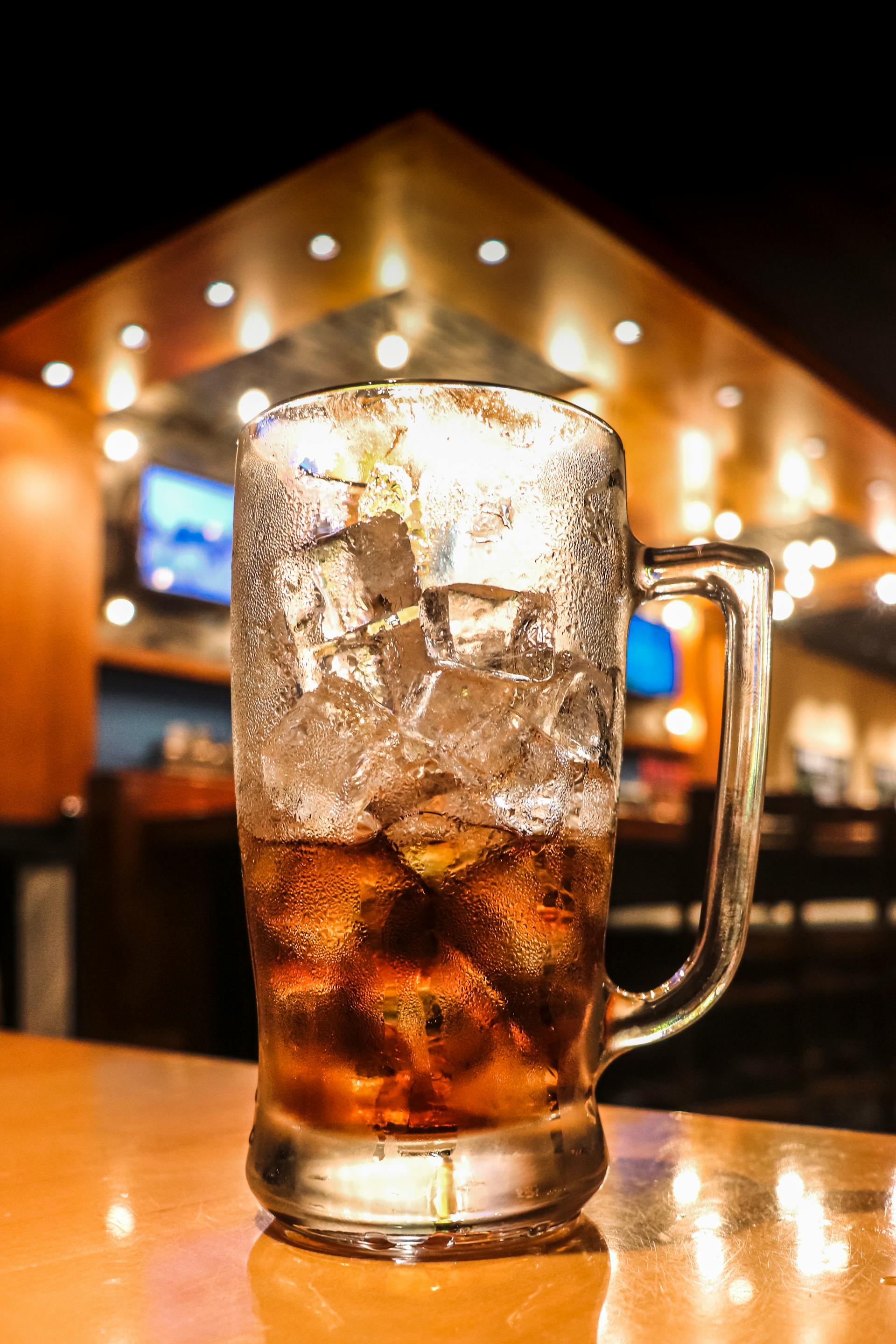 Ice Maker Vs. Silver Refrigerator | Fridge.com