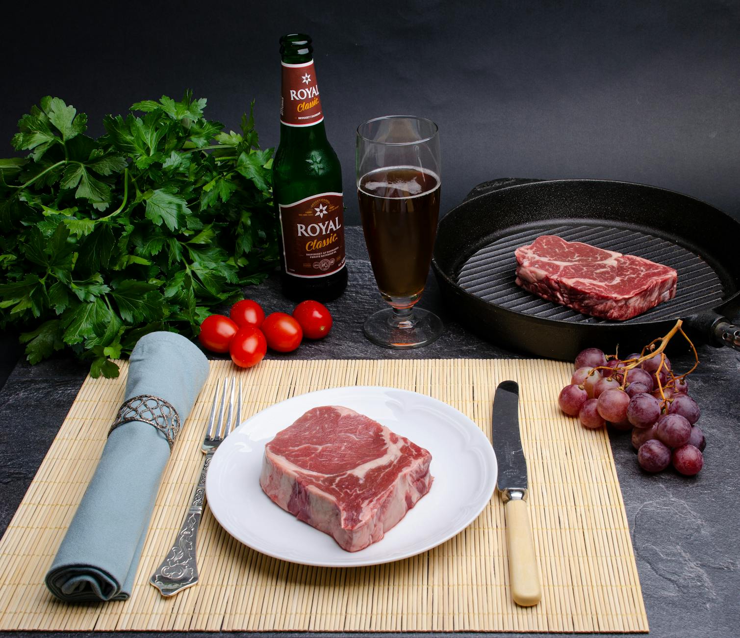 Keep It Fresh: How Long Can Your Steak Safely Sit In The Fridge? | Fridge.com
