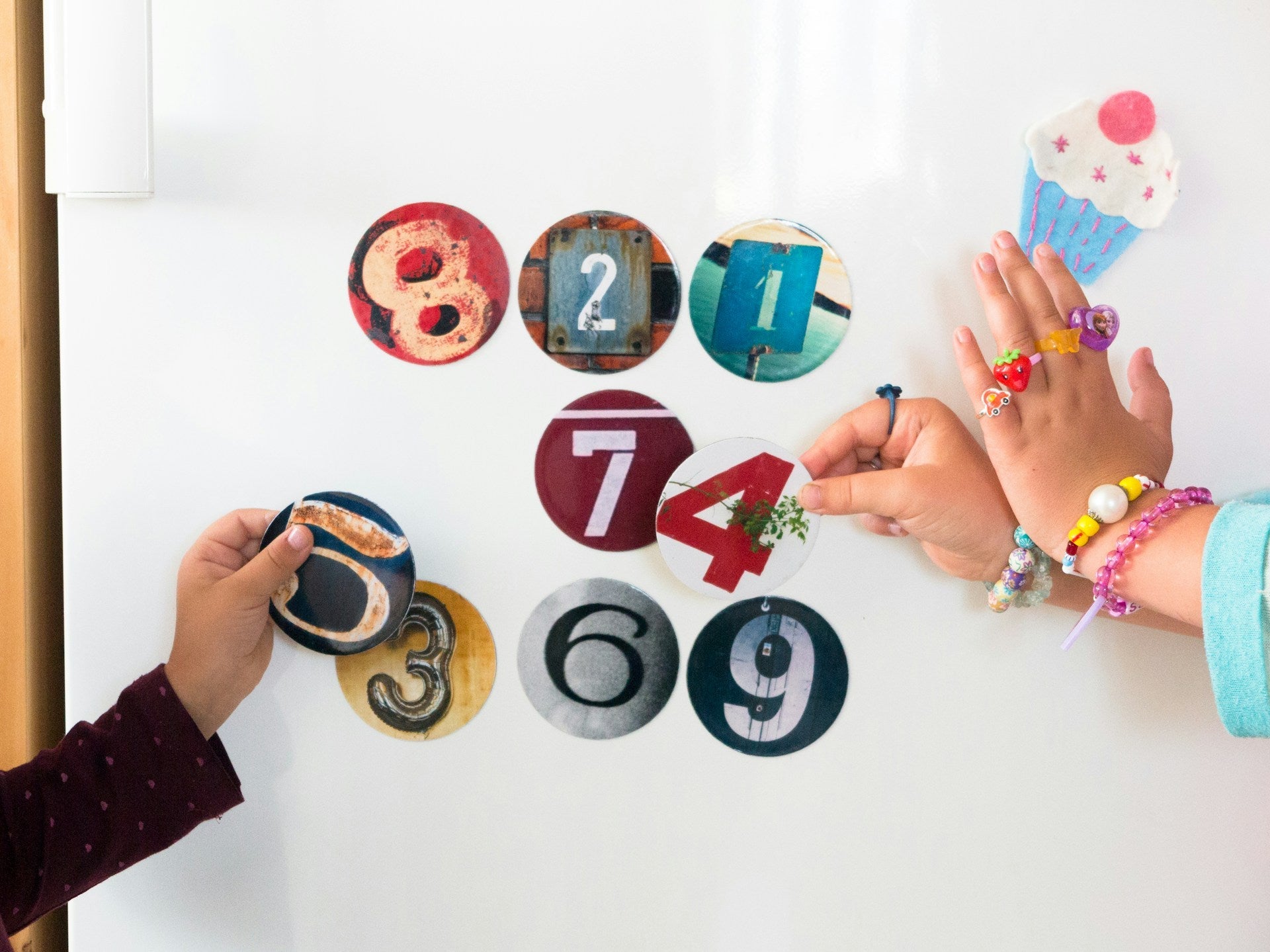 Magnets On Refrigerator | Fridge.com