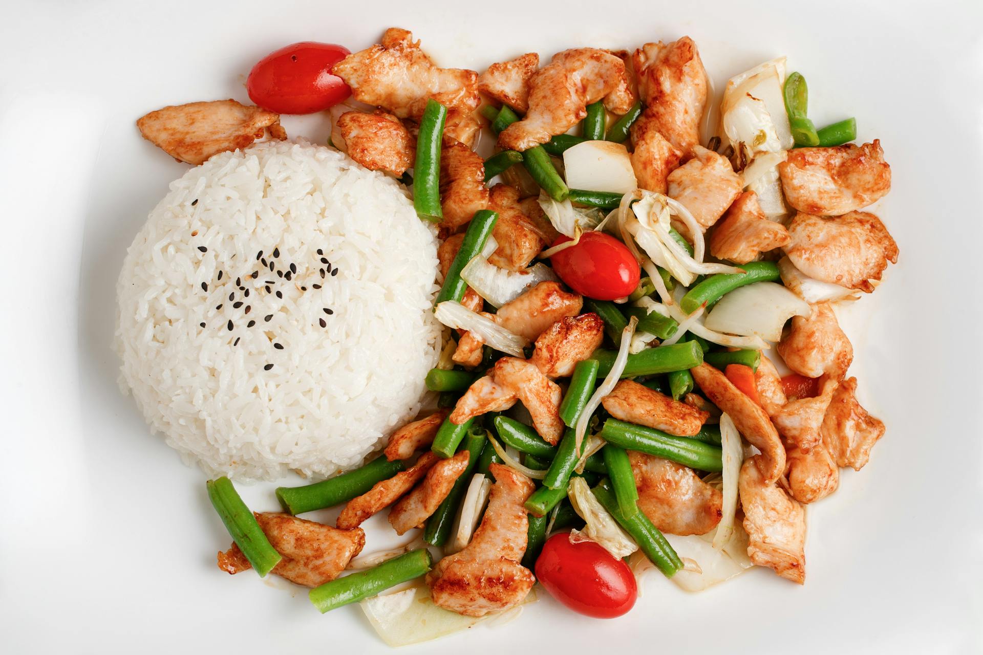 Rices Chilling Journey: How Long Can It Last In The Fridge? | Fridge.com