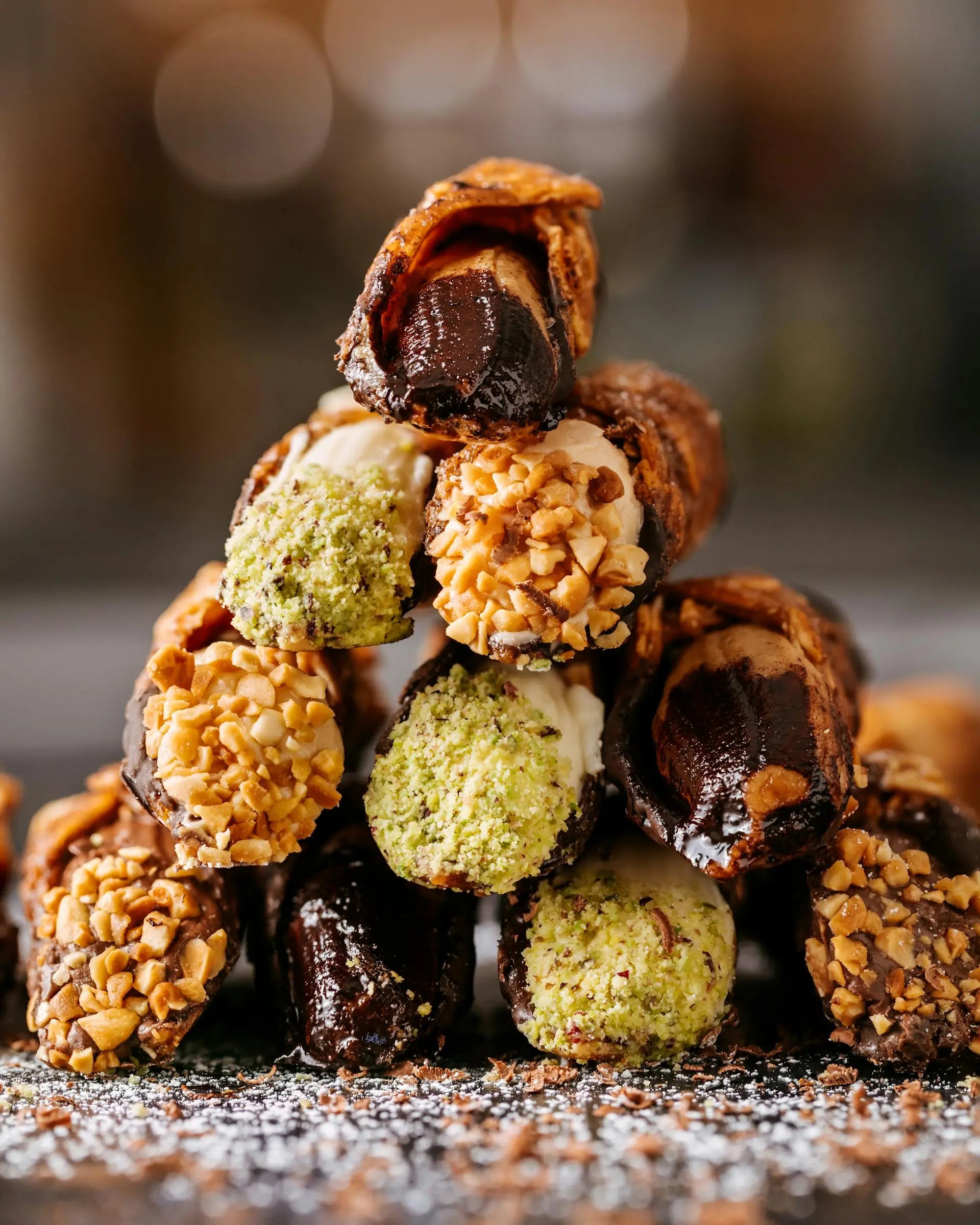 Should Cannolis Be Refrigerated? | Fridge.com