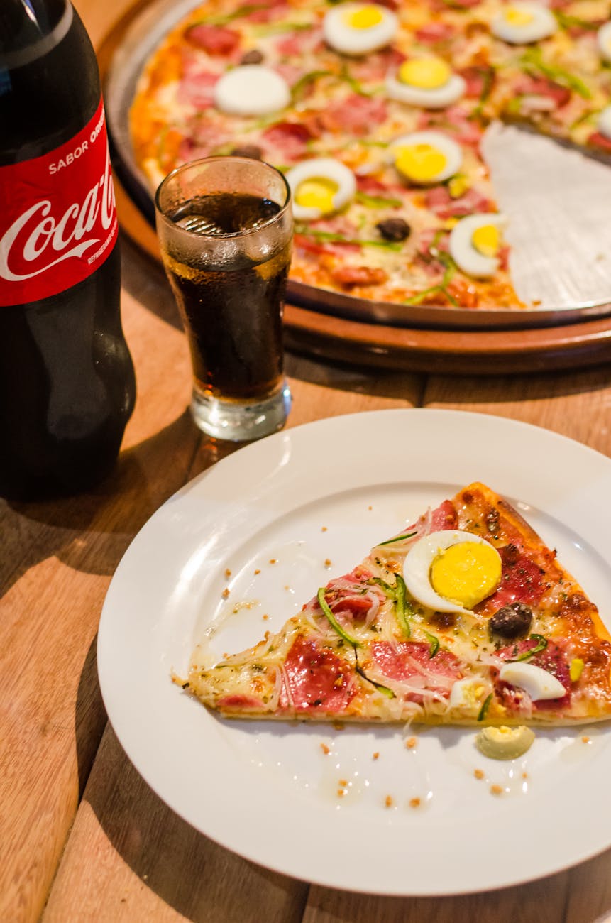 The Cold Truth: Unveiling The Ideal Duration For Leftover Pizza Storage In The Fridge | Fridge.com