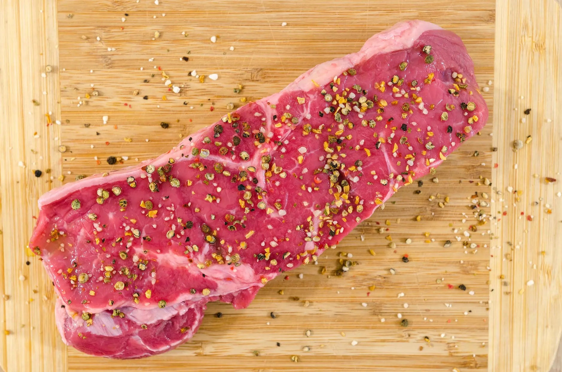 Beef-Storage-Mastery-Maximizing-Freshness-in-Your-Fridge | Fridge.com