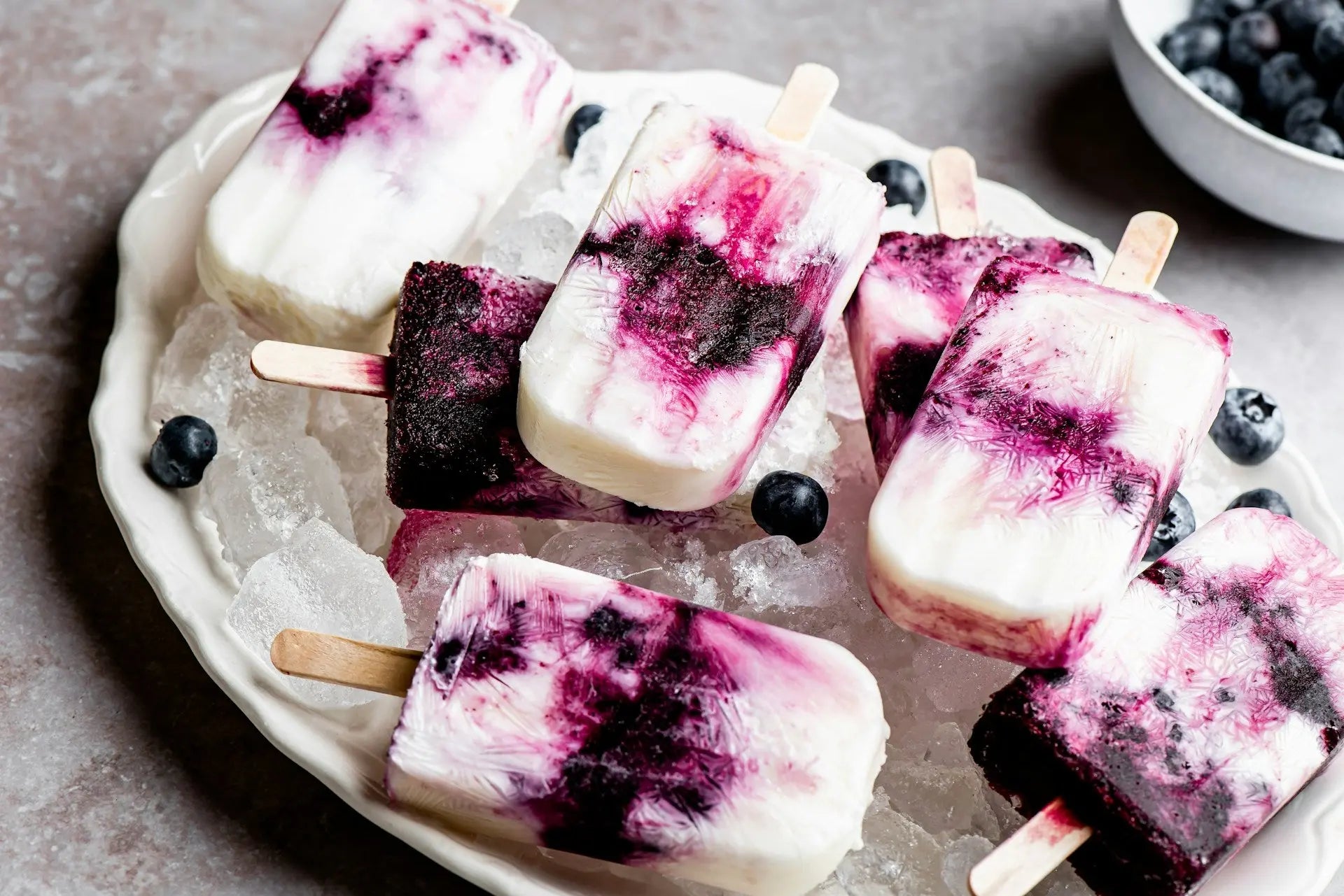 Best-Fridge-For-National-Blueberry-Popsicle-Day | Fridge.com