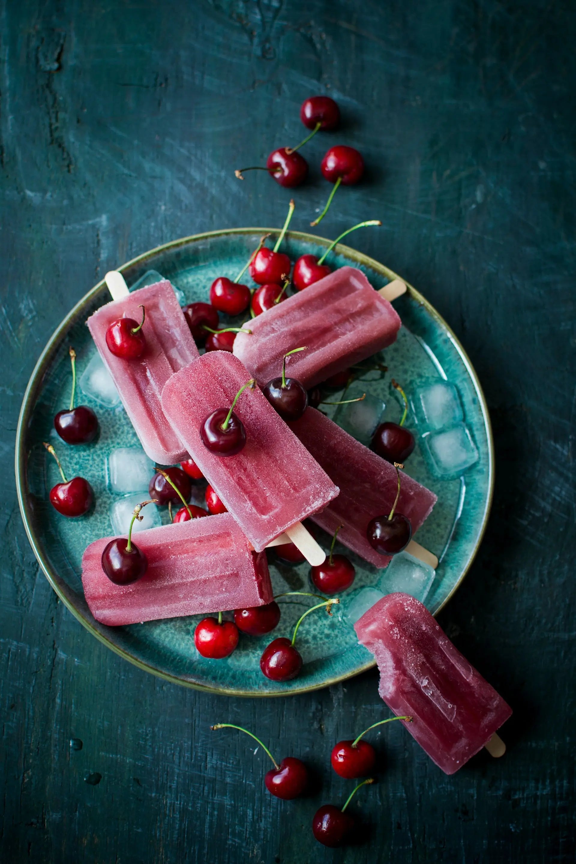 Best-Fridge-For-National-Cherry-Popsicle-Day | Fridge.com