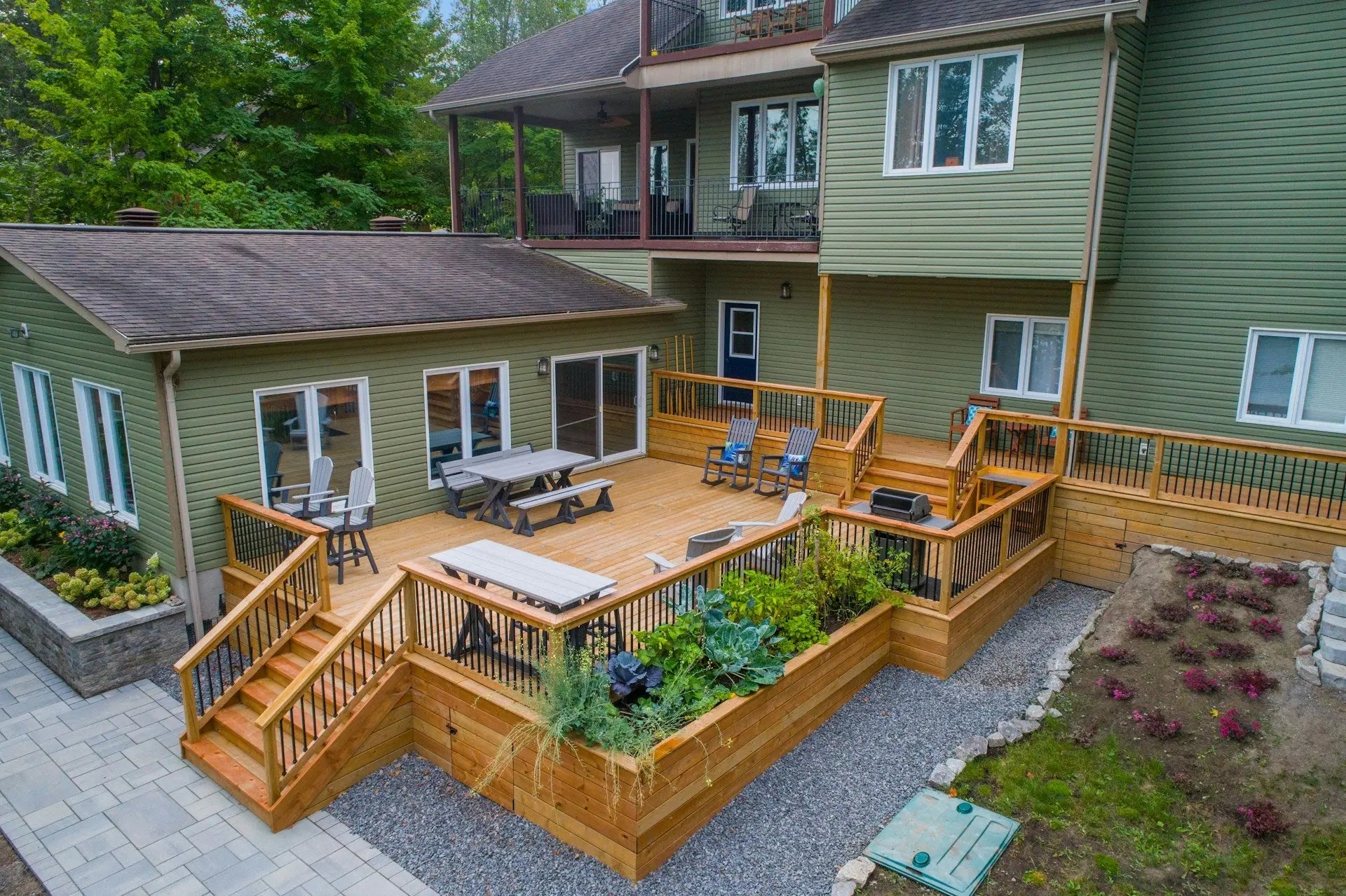 Best Refrigerator and Freezer Drawer For A Patio Home | Fridge.com