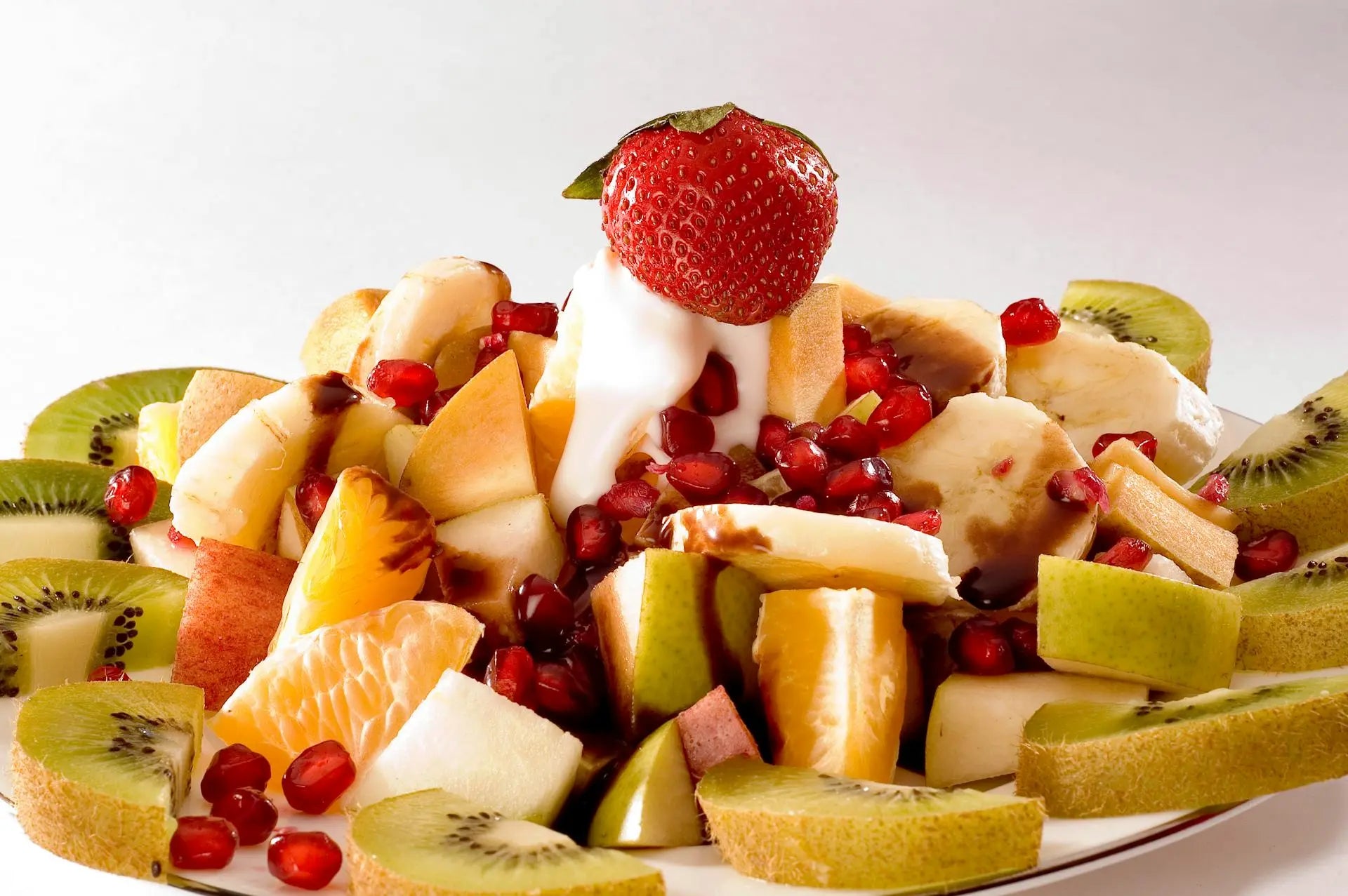 Freezing-Fruit-Salad-For-A-Refreshing-Morning-Treat | Fridge.com