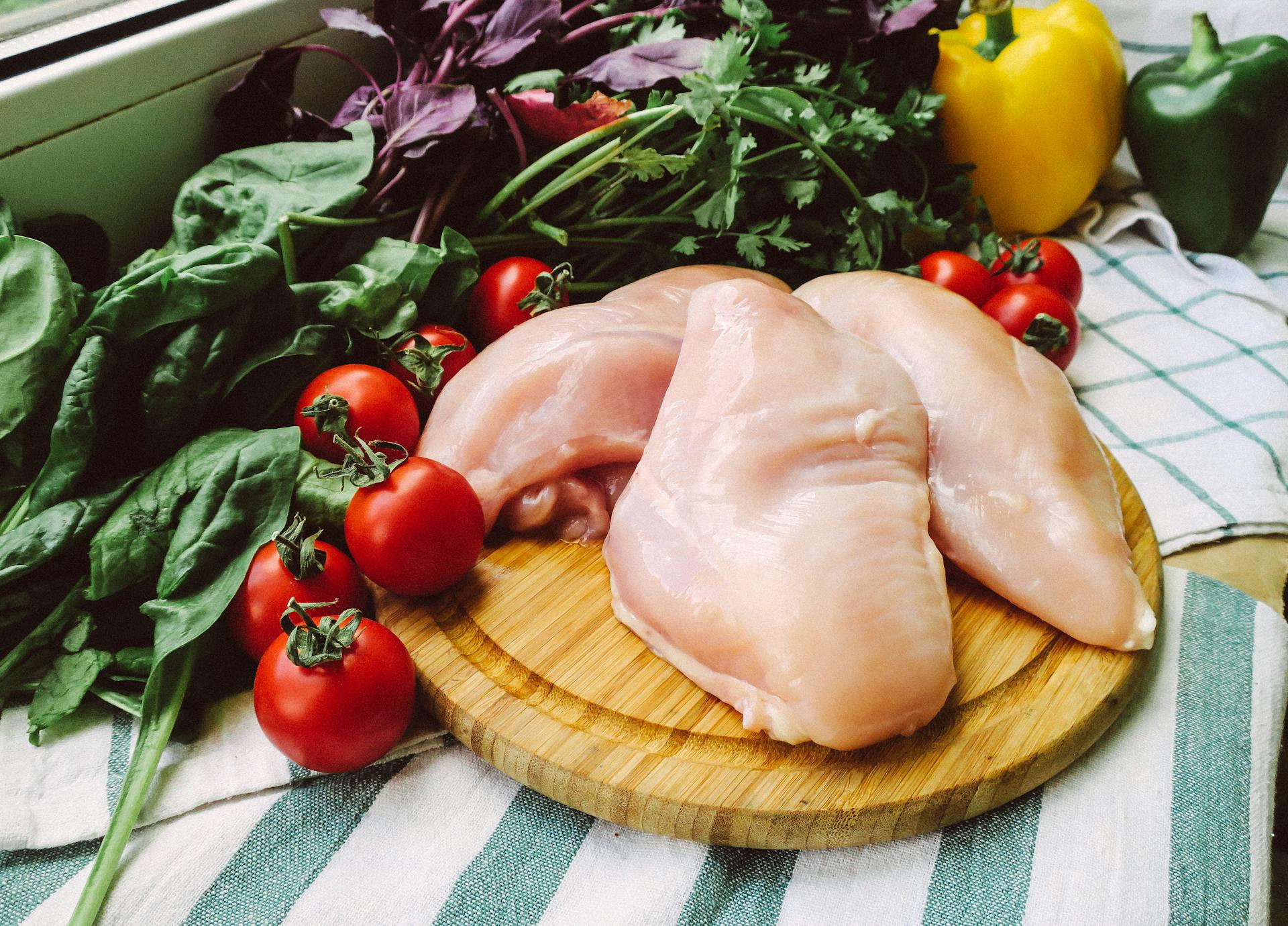 How Long Can Raw Chicken Last In The Fridge?