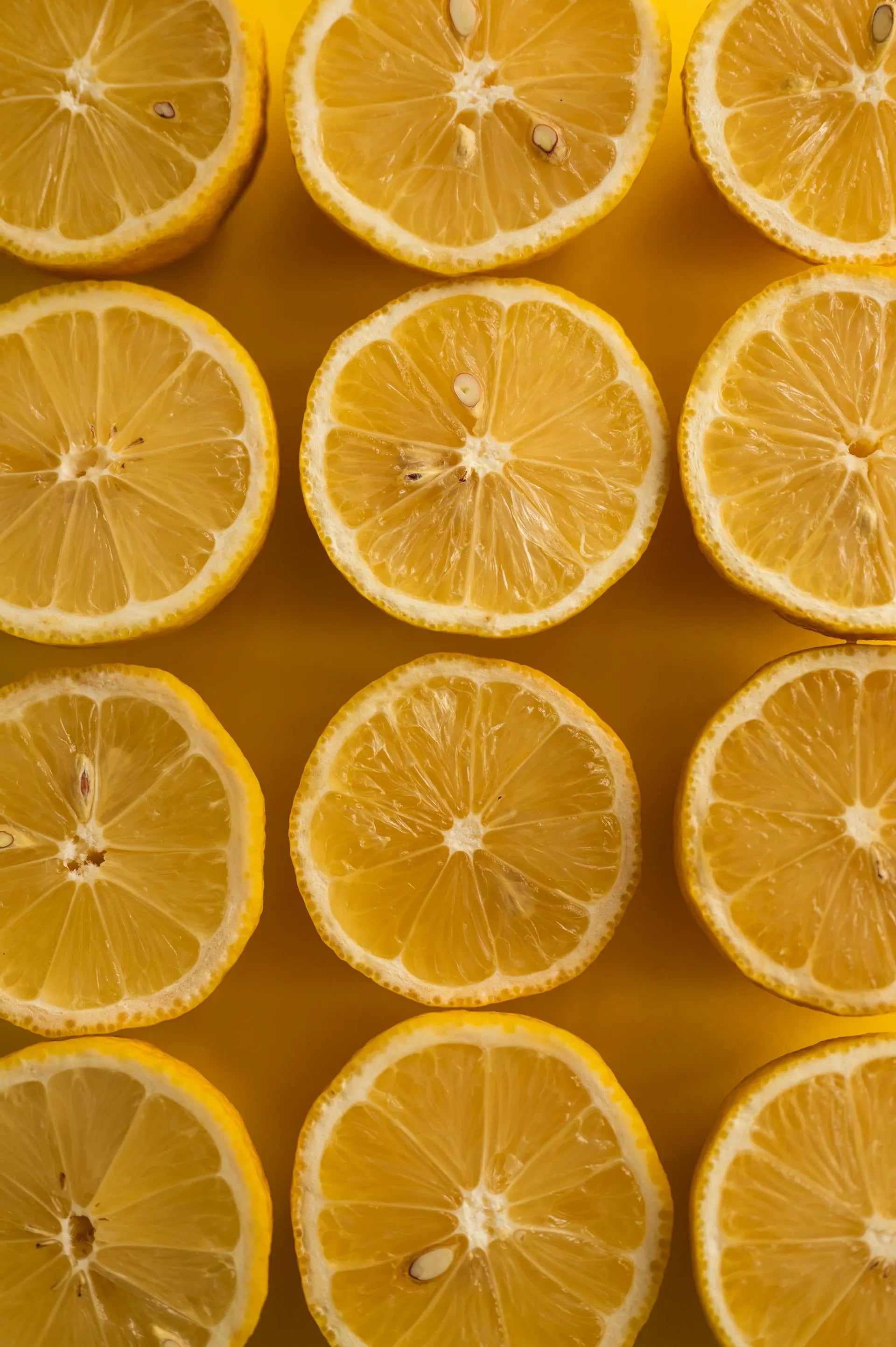 How-Long-Can-You-Keep-A-Cut-Lemon-In-The-Fridge | Fridge.com