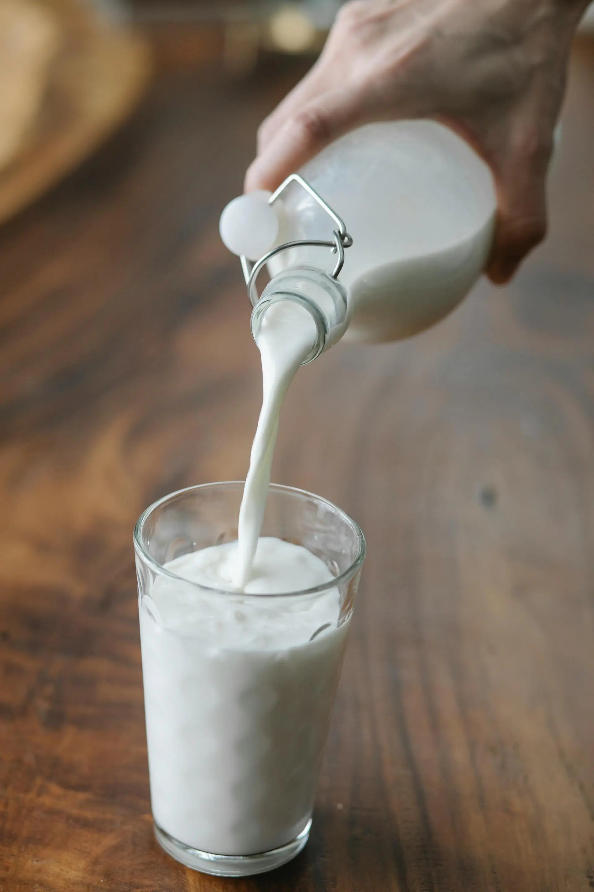 How Long Can You Leave Milk Out Of Fridge? | Fridge.com