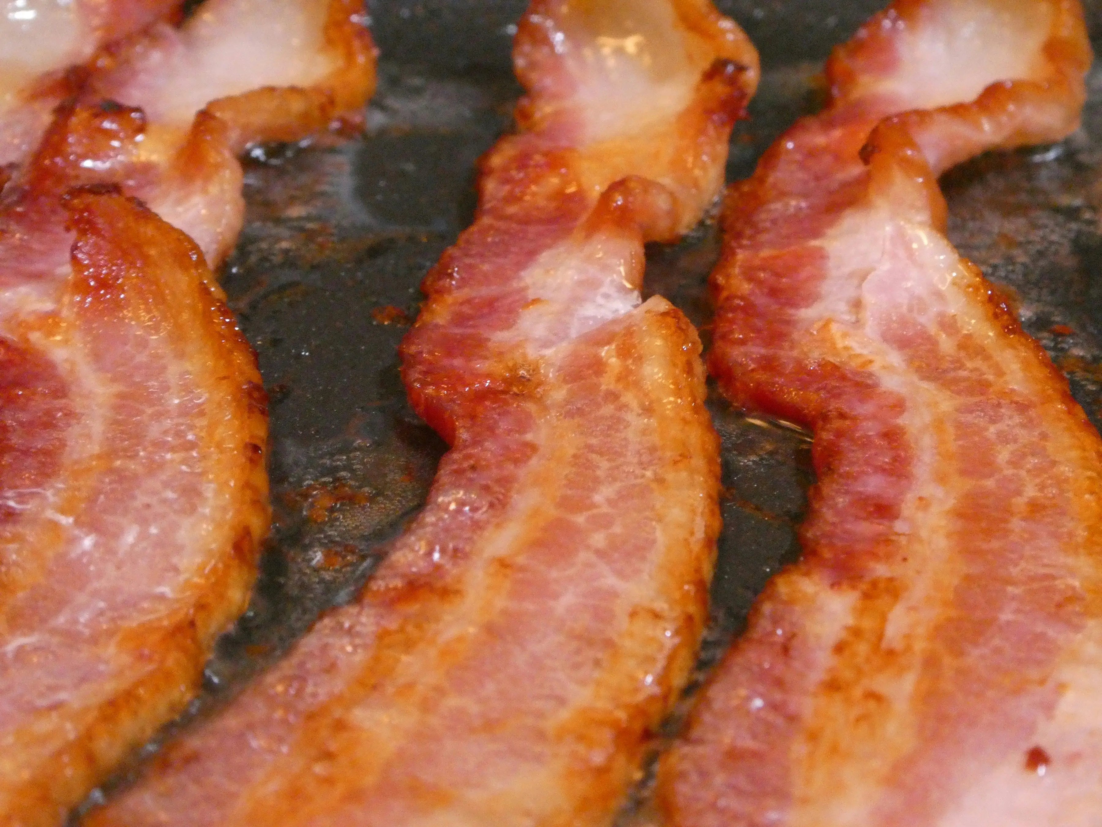 How-Long-Does-Packaged-Bacon-Last-In-The-Fridge | Fridge.com