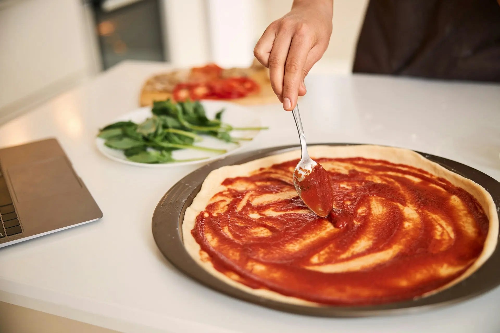 How Long Is Jarred Pizza Sauce Good For In The Fridge? | Fridge.com