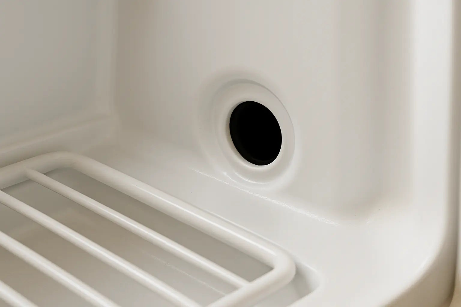 How-To-Clear-A-Fridge-Drain-Hole | Fridge.com