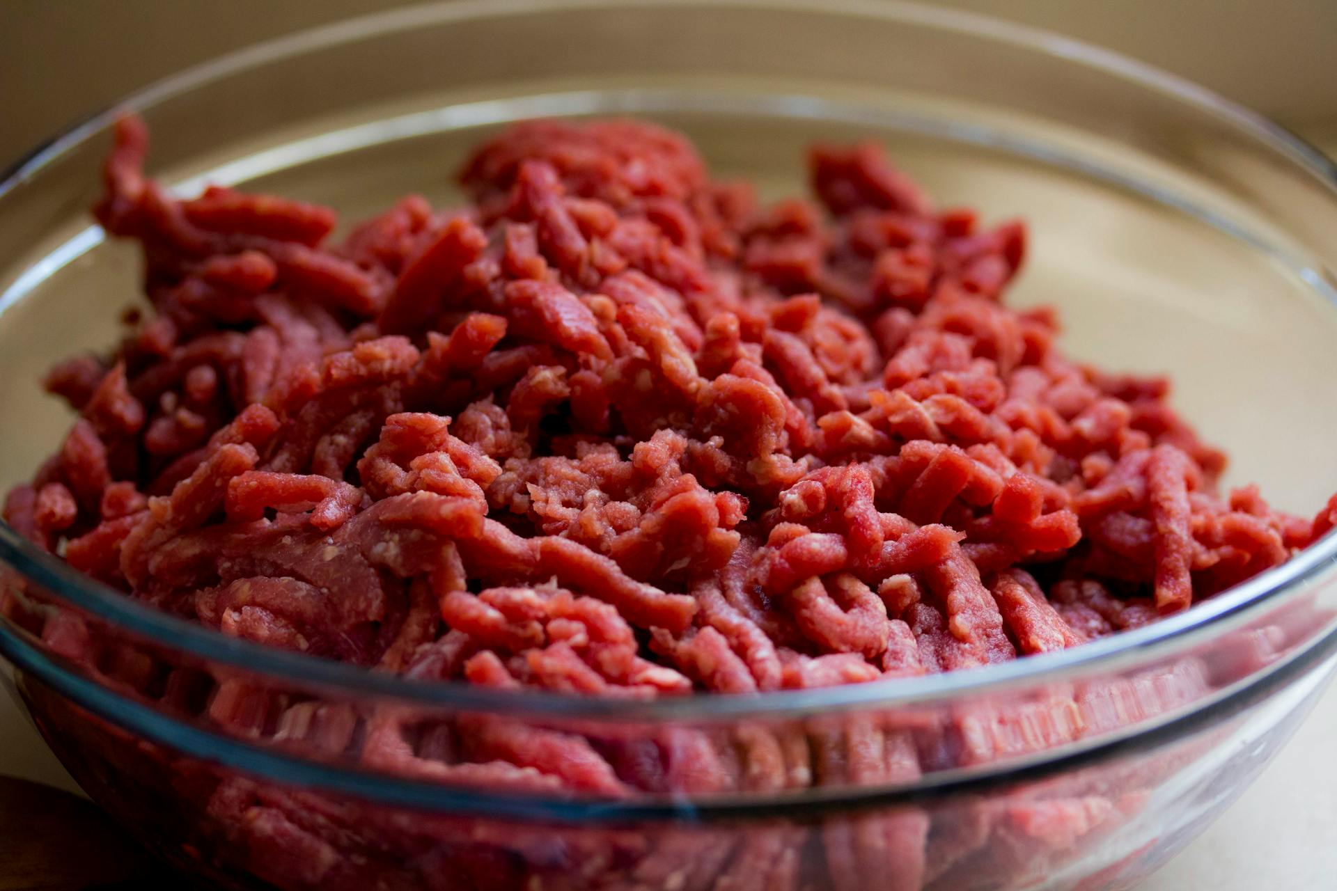 How Long Can Ground Meat Stay In The Fridge?
