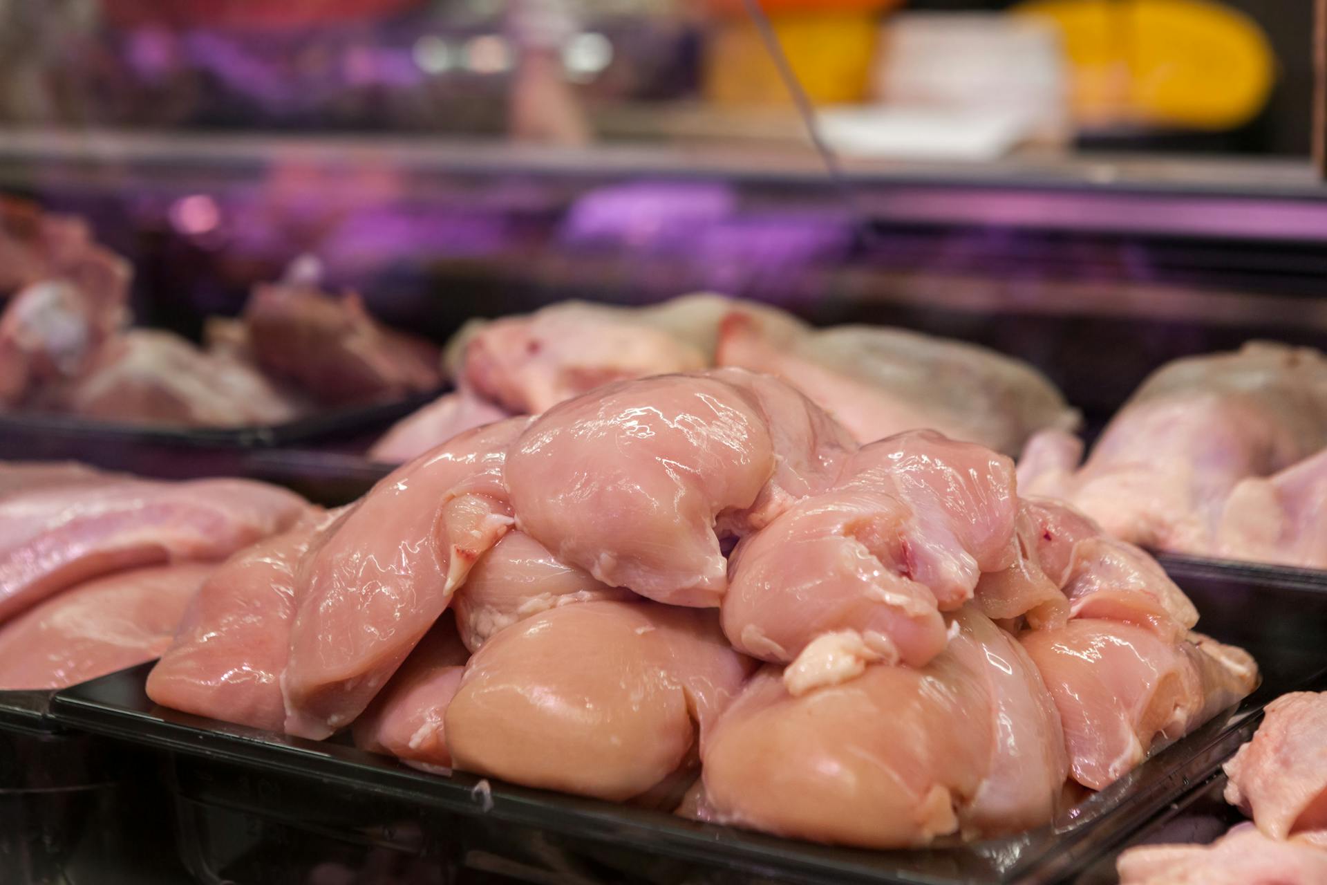 How Long Can I Leave Thawed Chicken In The Fridge?