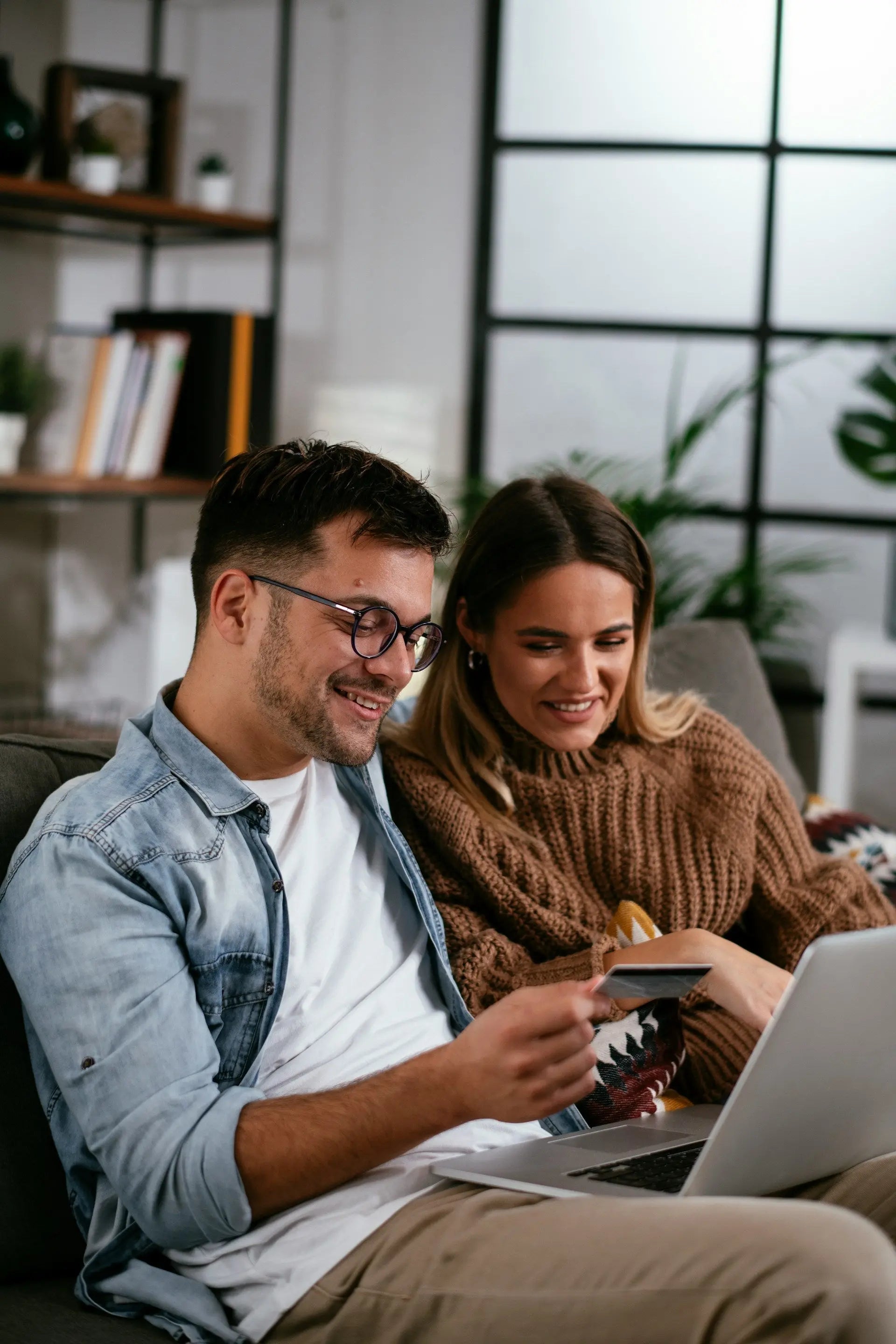 Purchase-Small-Chest-Freezers-Discounts | Fridge.com