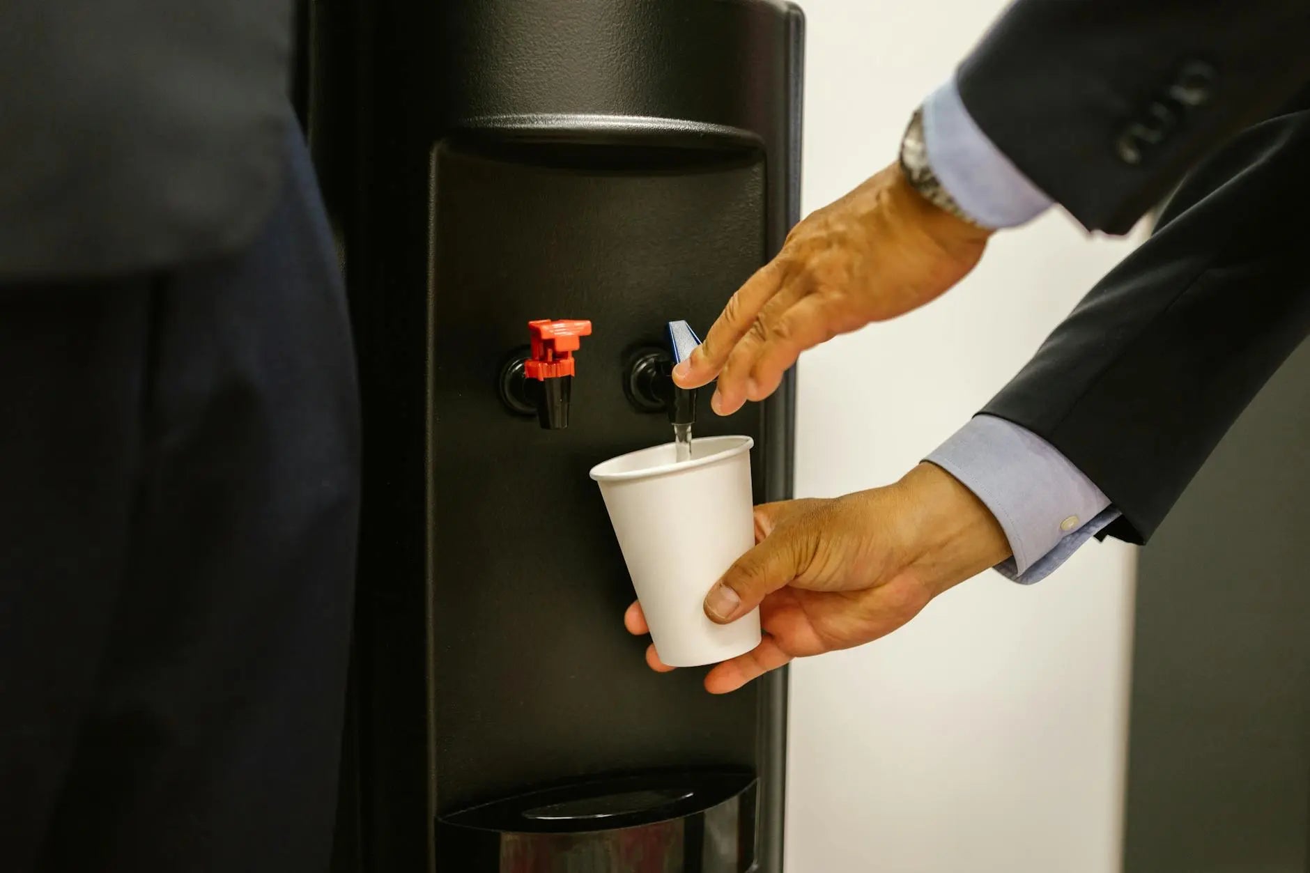 Water-Dispenser | Fridge.com